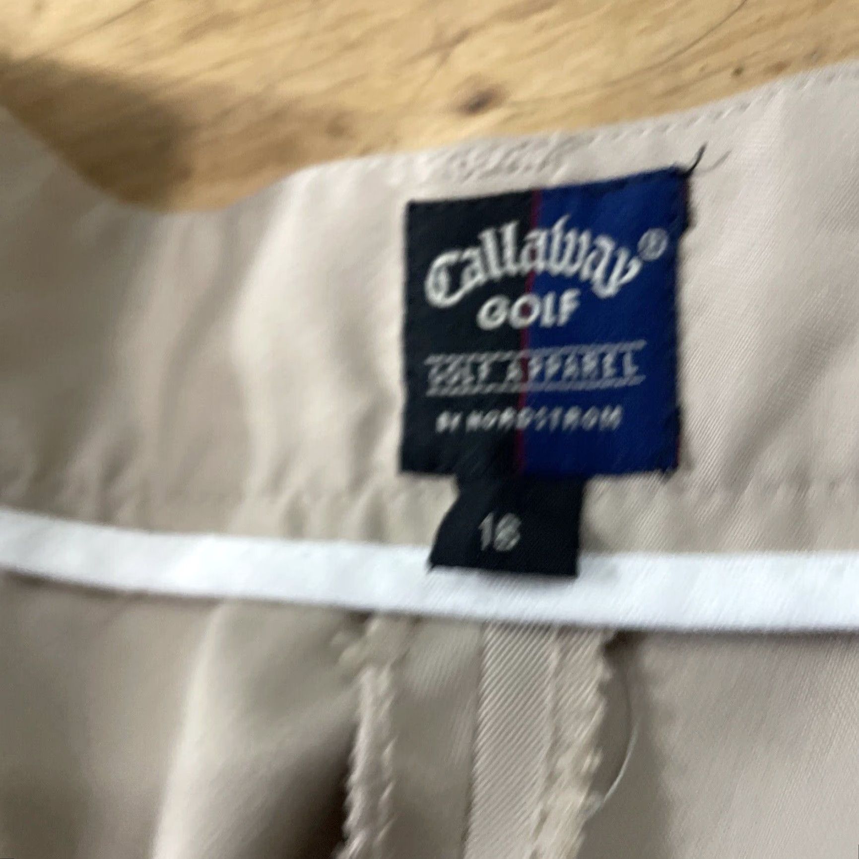 Callaway VINTAGE Callaway Pants Women 16 Khaki Pleated Wide-Leg 16 Beige Logo Metal 90s Mens Womens Girls Size 24" / US 00 / IT 34 - 6 Thumbnail