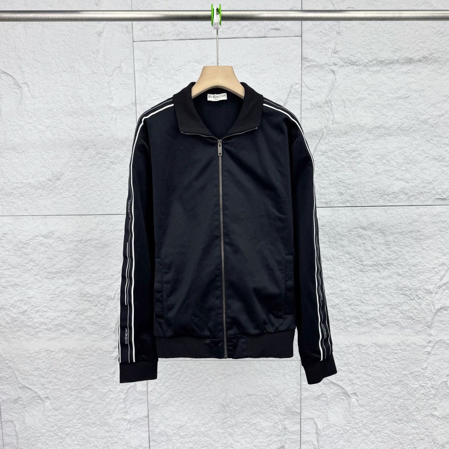 Givenchy Givenchy Black Side Stripe Zip Jacket Size US L / EU 52-54 / 3 - 1 Thumbnail