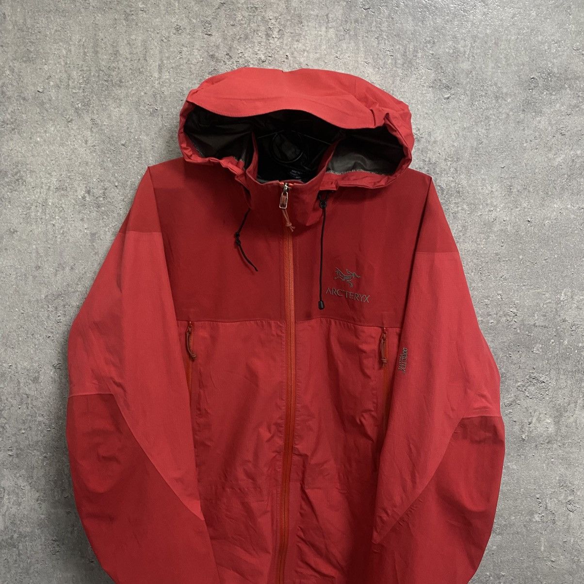 Arc'teryx Men's Arcteryx Beta Gore-Tex Jacket Gorpcore Size US M / EU 48-50 / 2 - 4 Thumbnail