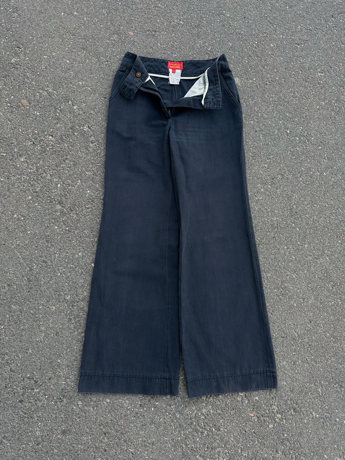 Vivienne Westwood AVANT-GARDE VIVIENNE WESTWOOD FADED PANTS JAPANESE STYLE Size 27" / US 4 / IT 40 - 4 Thumbnail