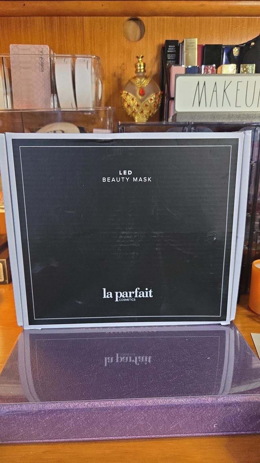 Other La Parfait Cosmetics LED Beauty Mask – Brand New in Box Size ONE SIZE - 1 Thumbnail