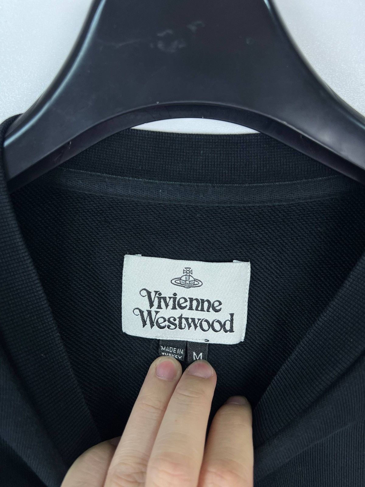 Vivienne Westwood Vivienne Westwood luxury sweatshirt size M Size US S / EU 44-46 / 1 - 3 Thumbnail