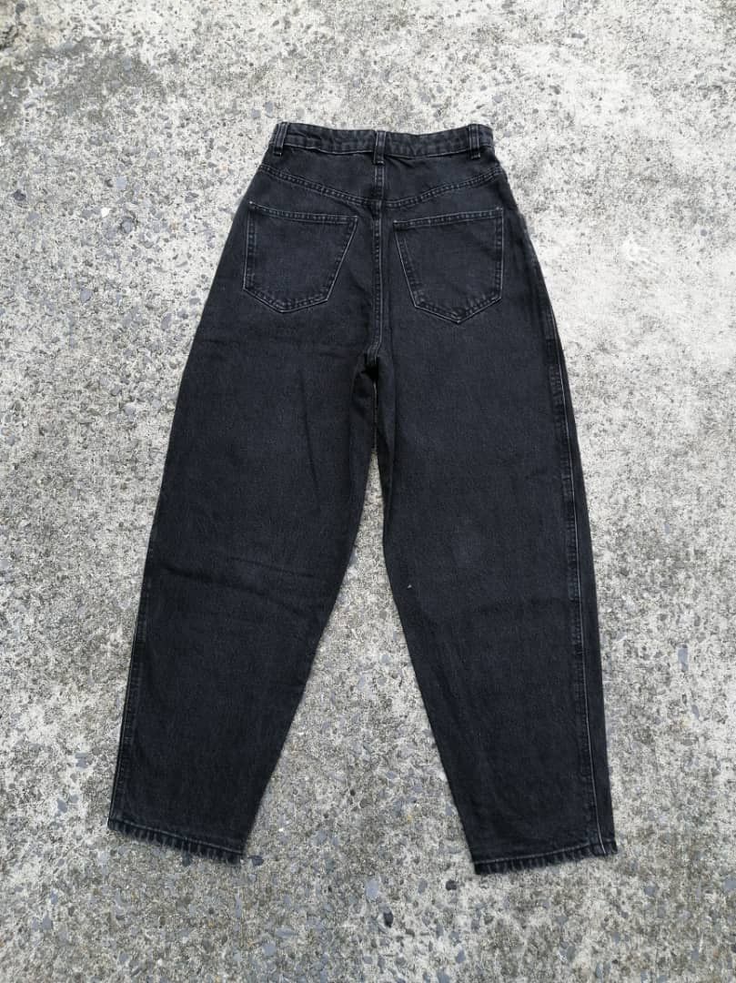 Zara Zara Black Denim Jeans Size US 26 / EU 42 - 2 Thumbnail