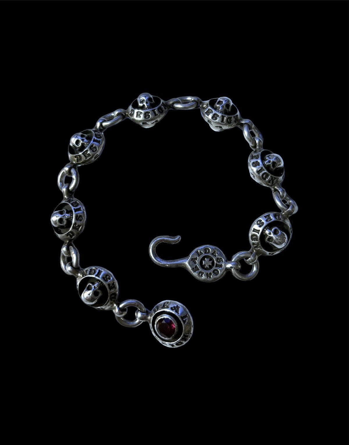 Deal Design Deal Design .925 Silver Eight Ball Bracelet Size ONE SIZE - 1 Thumbnail