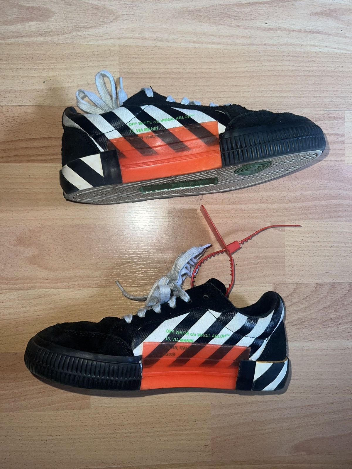 Off-White × Virgil Abloh OFF-WHITE vulc low black pink Size US 6 / IT 36 - 2 Thumbnail