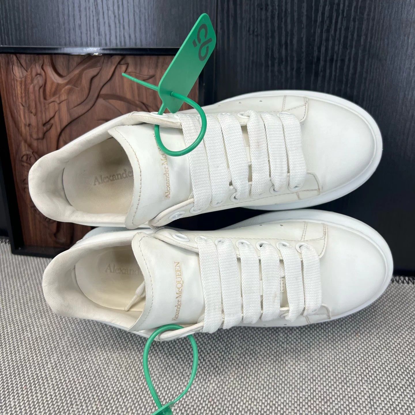 Alexander McQueen McQ All White White Toe 36 Size US 6 / IT 36 - 6 Thumbnail