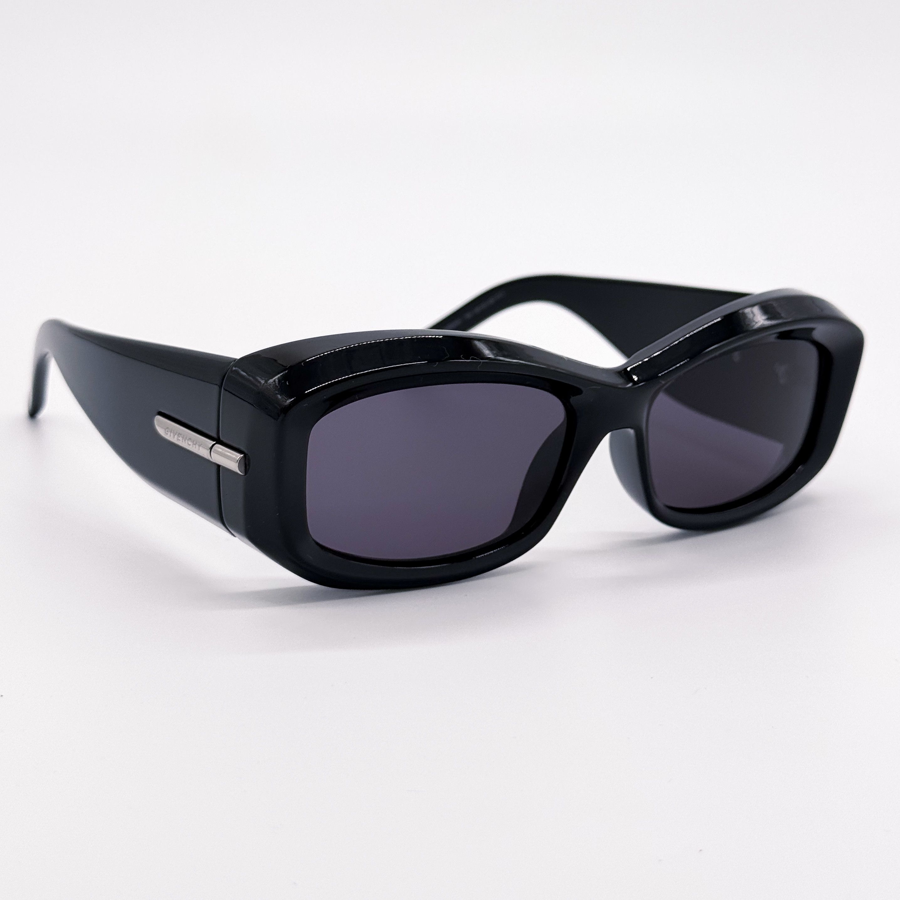 Givenchy NEW GIVENCHY GV40044U 01A BLACK WOMEN SUNGLASSES GIVENCHY Size ONE SIZE - 5 Thumbnail
