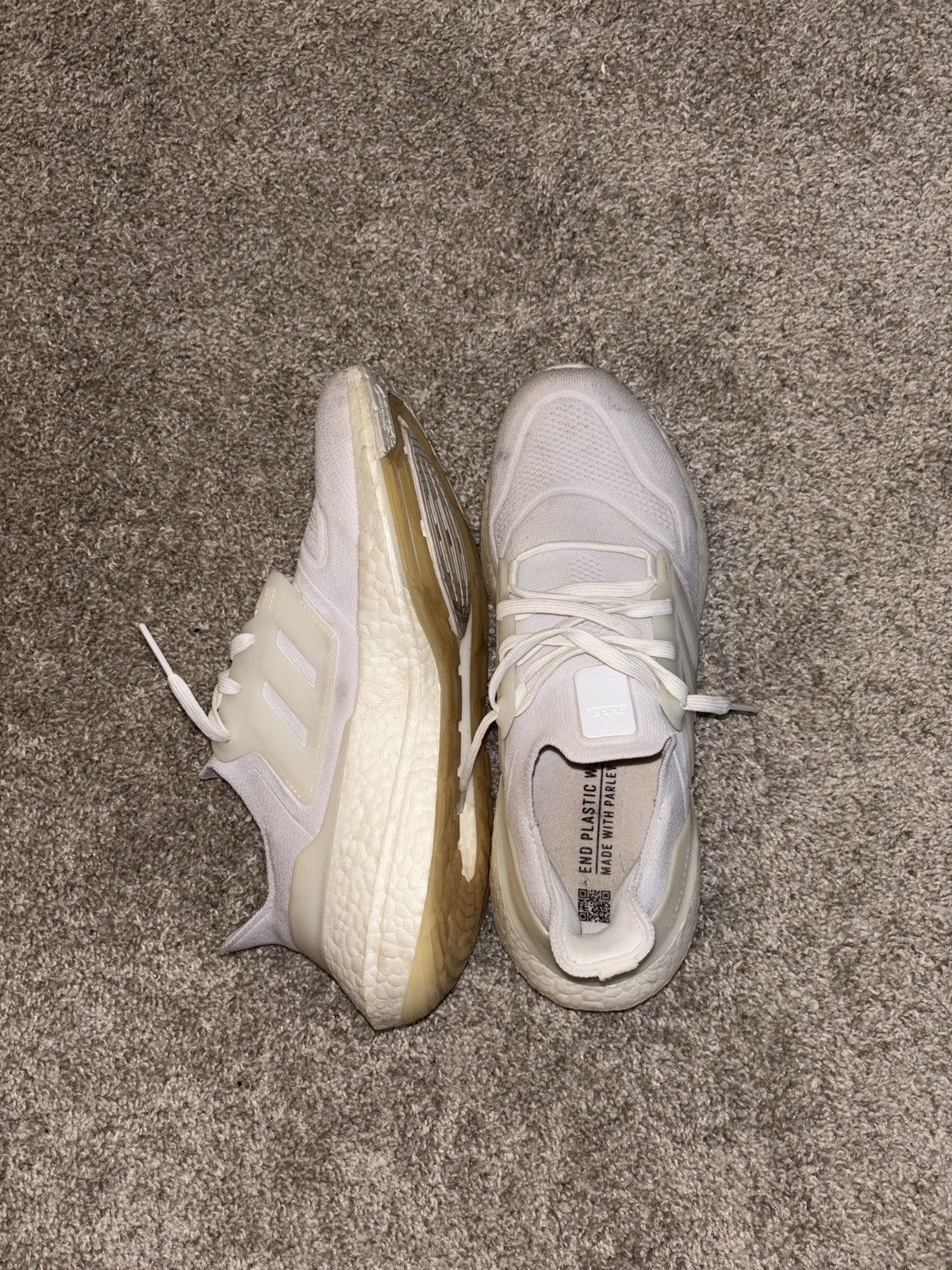 Adidas Adidas White Ultraboost Size US 9 / EU 42 - 3 Thumbnail
