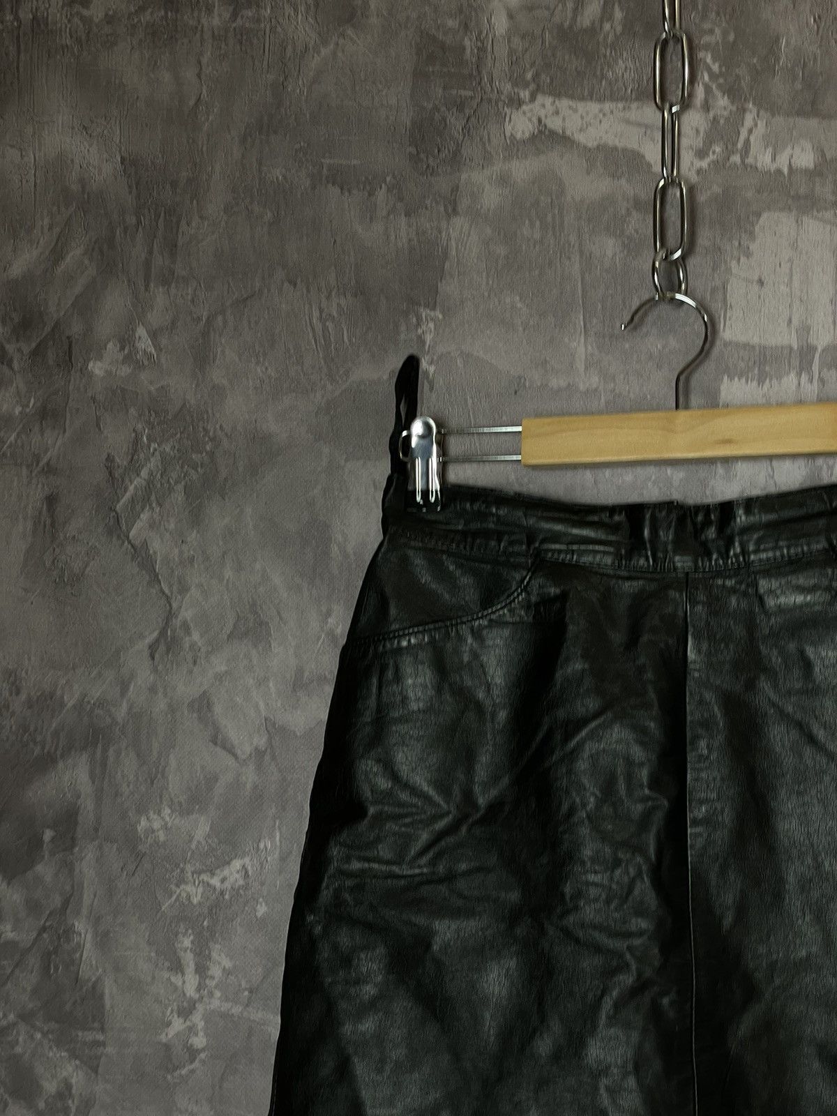 Leather × Vintage Vintage Rare 90s Avant Garde Streetwear Leather Skirt Y2K Size 32" / US 10 / IT 46 - 5 Thumbnail