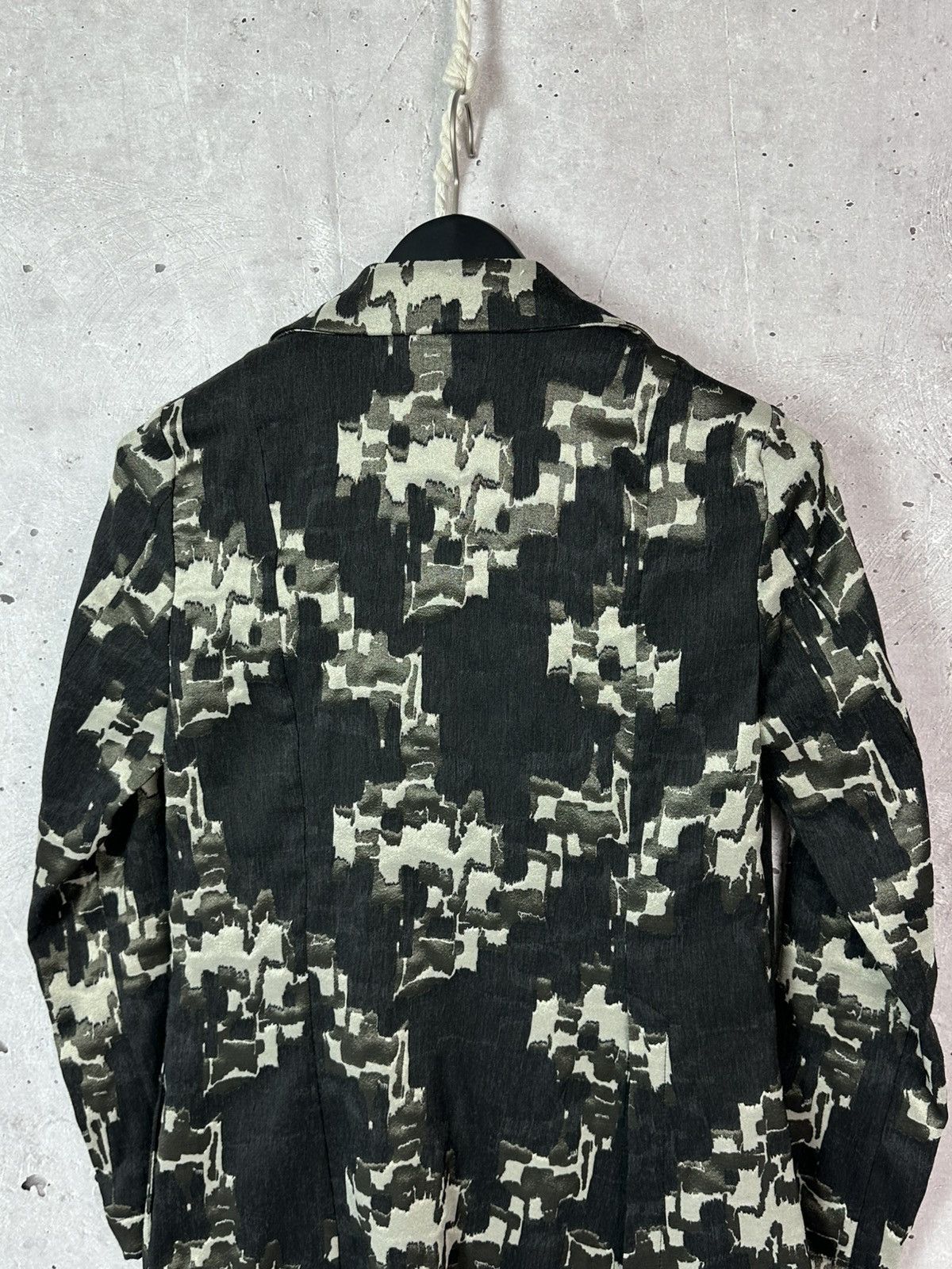 Sarah Pacini × Vintage Vintage Sarah Pacini Made in Italy Camo Style Blazer Size S / US 4 / IT 40 - 7 Thumbnail