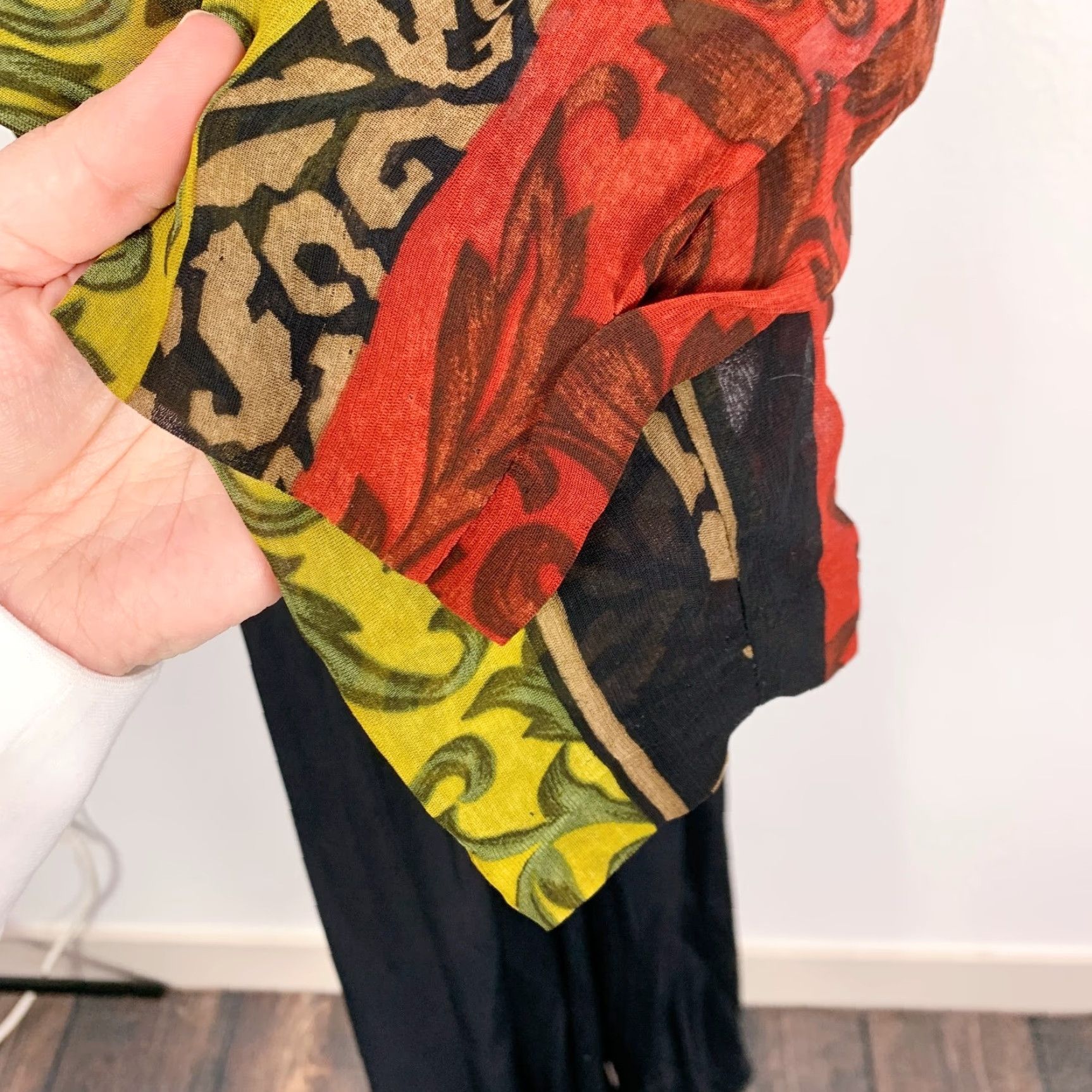 Vintage VINTAGE Traces Maxi Dress Black Red Rayon 80s Long Sleeve 8 Womens Size M / US 6-8 / IT 42-44 - 5 Thumbnail