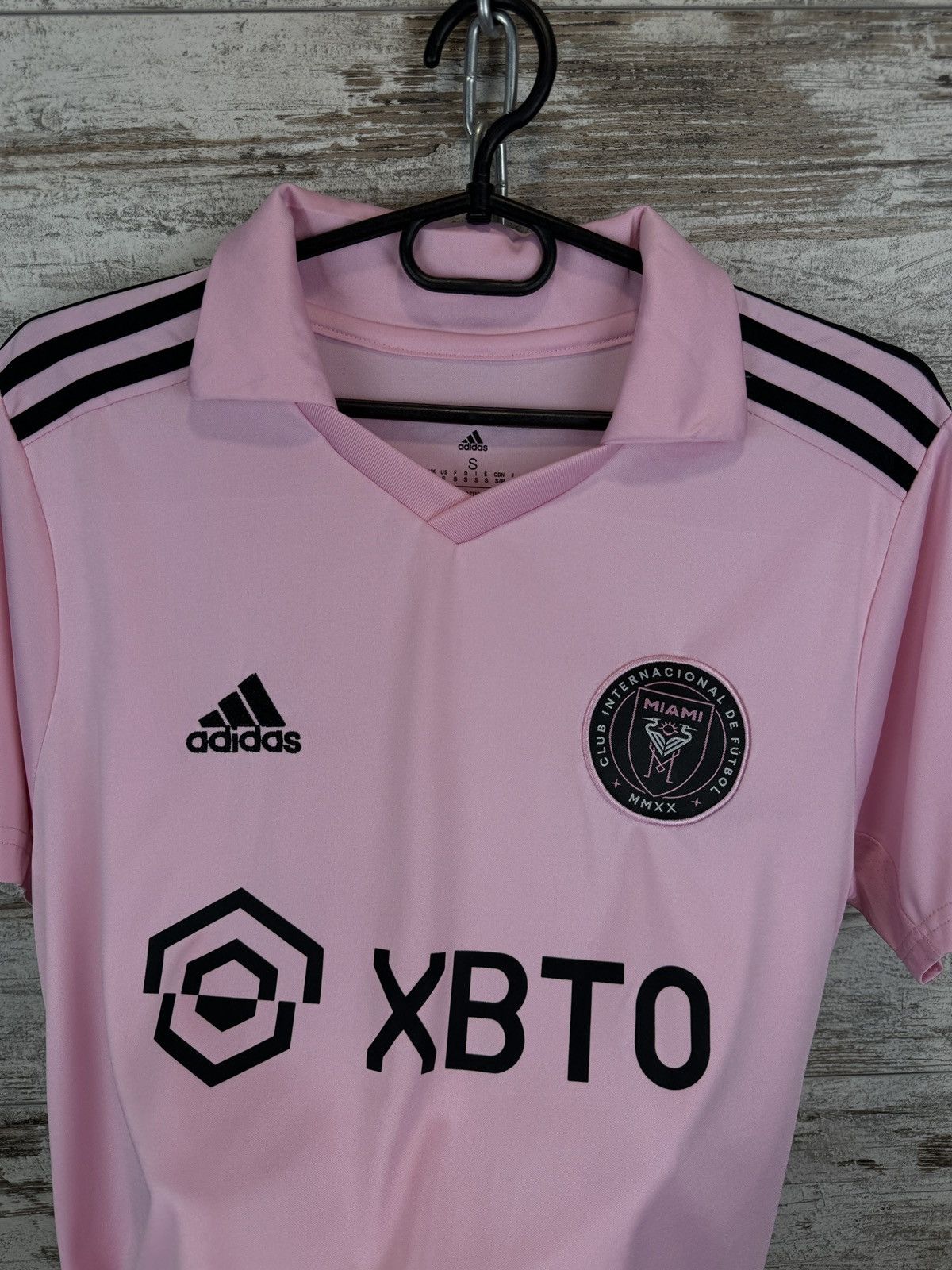 Other Mens Vintage Adidas Inter Miami Messi 10 T-shirt jersey Size US S / EU 44-46 / 1 - 7 Thumbnail
