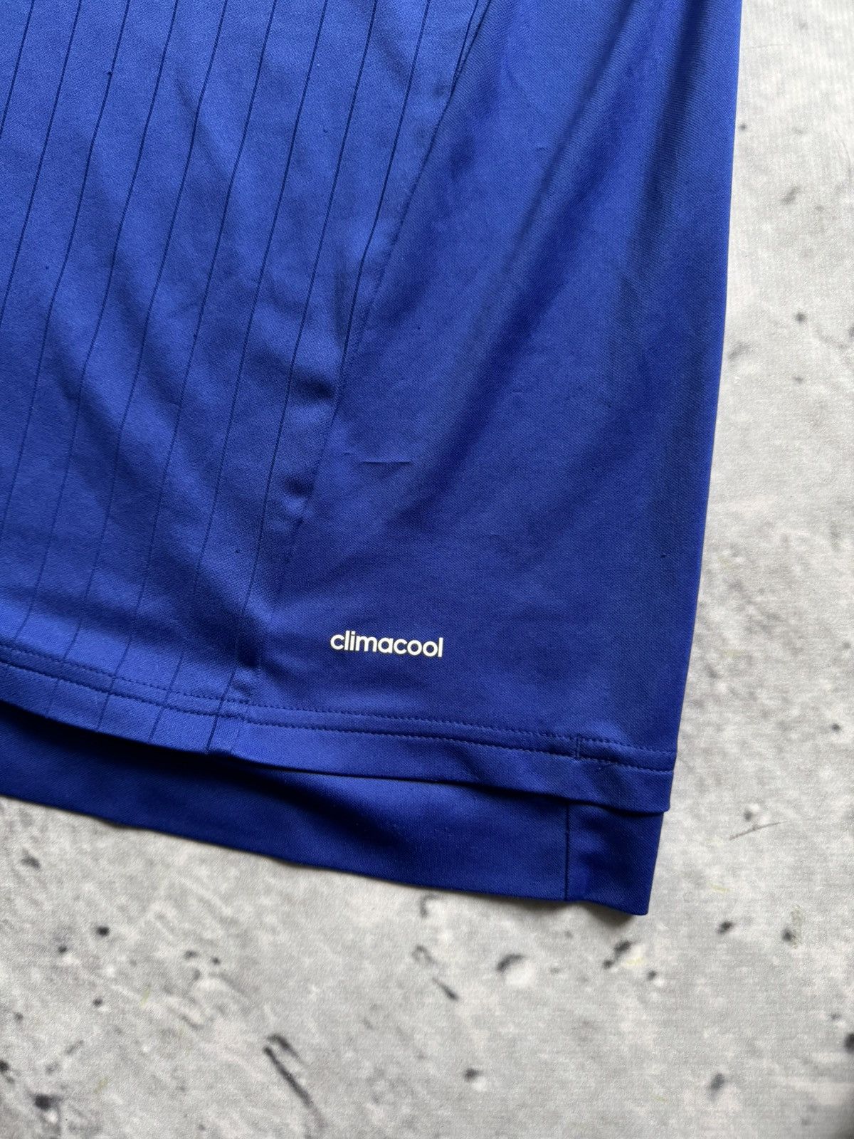 Vintage Yokohama tyres vintage Adidas tee rare jersey Chelsea Size US L / EU 52-54 / 3 - 6 Thumbnail