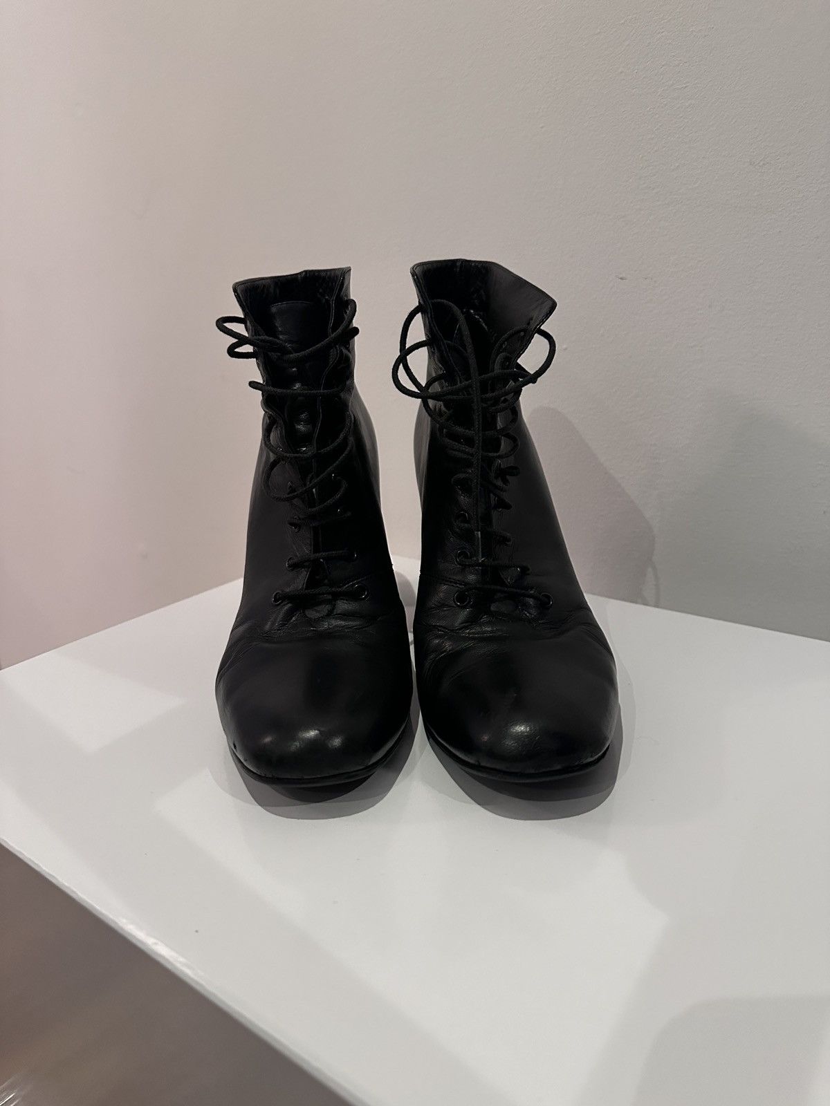 Saint Laurent Paris Saint Laurent Paris “Babies” 90 Leather Lace-Up Boots IT 39 Size US 9 / IT 39 - 4 Thumbnail
