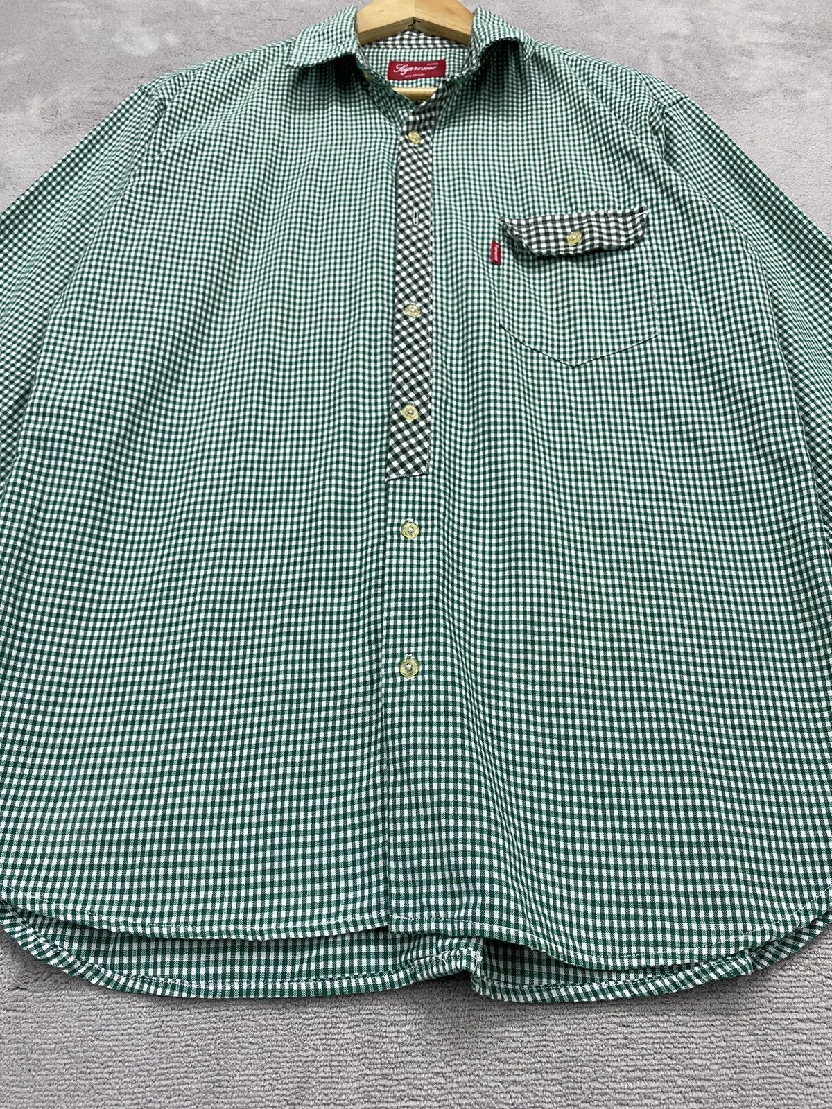 Supreme SUPREME GREEN CHECKED SHIRT. SIZE XLARGE . NYC. SKATEBOARD. Size US XL / EU 56 / 4 - 4 Thumbnail