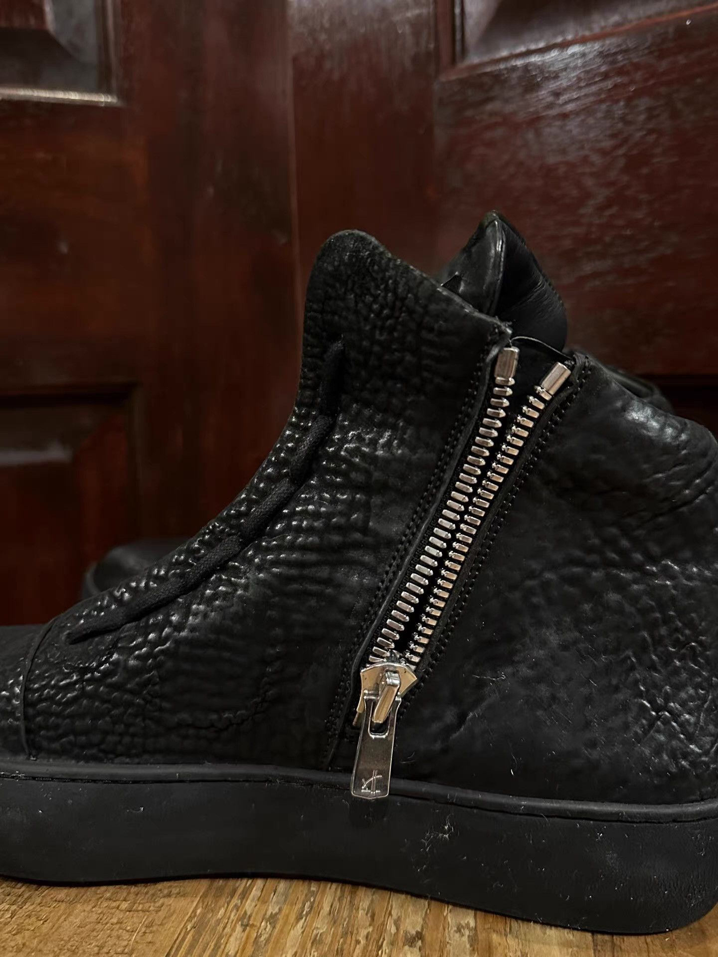 Isaac Sellam Experience Isaac Sellam 18AW Back Stapled Sneakers Ｑ25 Size US 7 / EU 40 - 4 Thumbnail