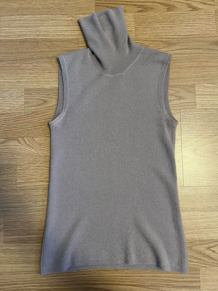 Prada Prada Cashmere Turtle Neck sleeveless jumper Size S / US 4 / IT 40 - 6 Thumbnail