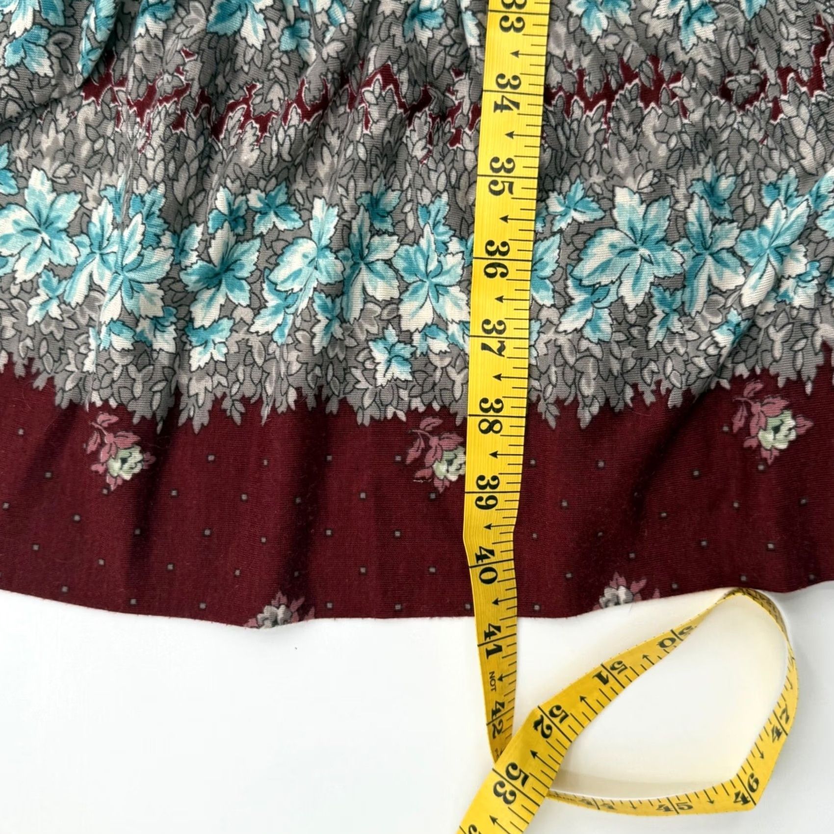 AYR VINTAGE Ayres Floral Peasant Dress Boho Chic Midi Dress Long Sleeve Red Off the Shoulder Smocked Neckline Womens M Size M / US 6-8 / IT 42-44 - 7 Thumbnail