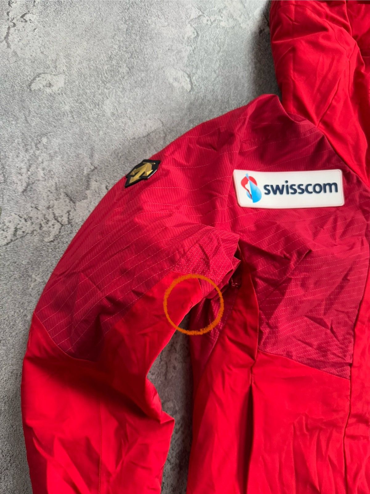 Descente Descente 38/M Wmns Swisscom ski snowboarding jacket zip Size M / US 6-8 / IT 42-44 - 10 Thumbnail