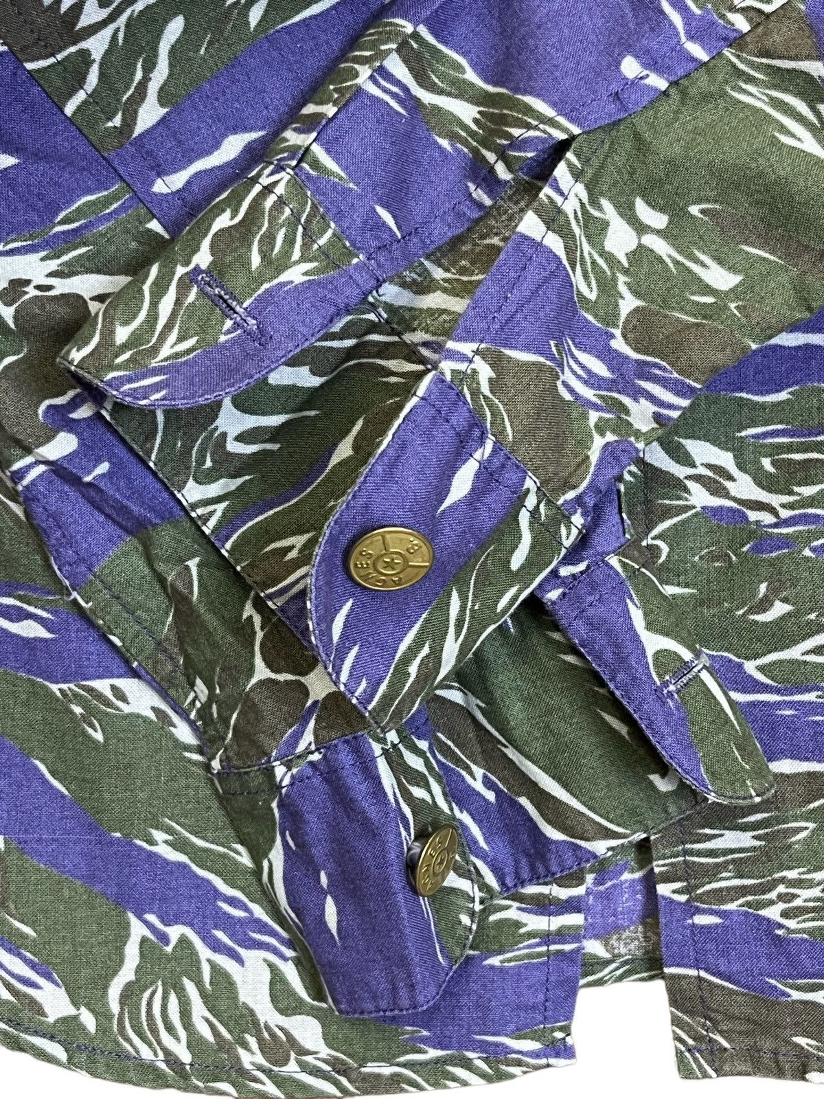 agnes b. AGNES B. SPORT CAMO TIGER STRIPED ZIPPER L/S SHIRT Size XS / US 0-2 / IT 36-38 - 5 Thumbnail
