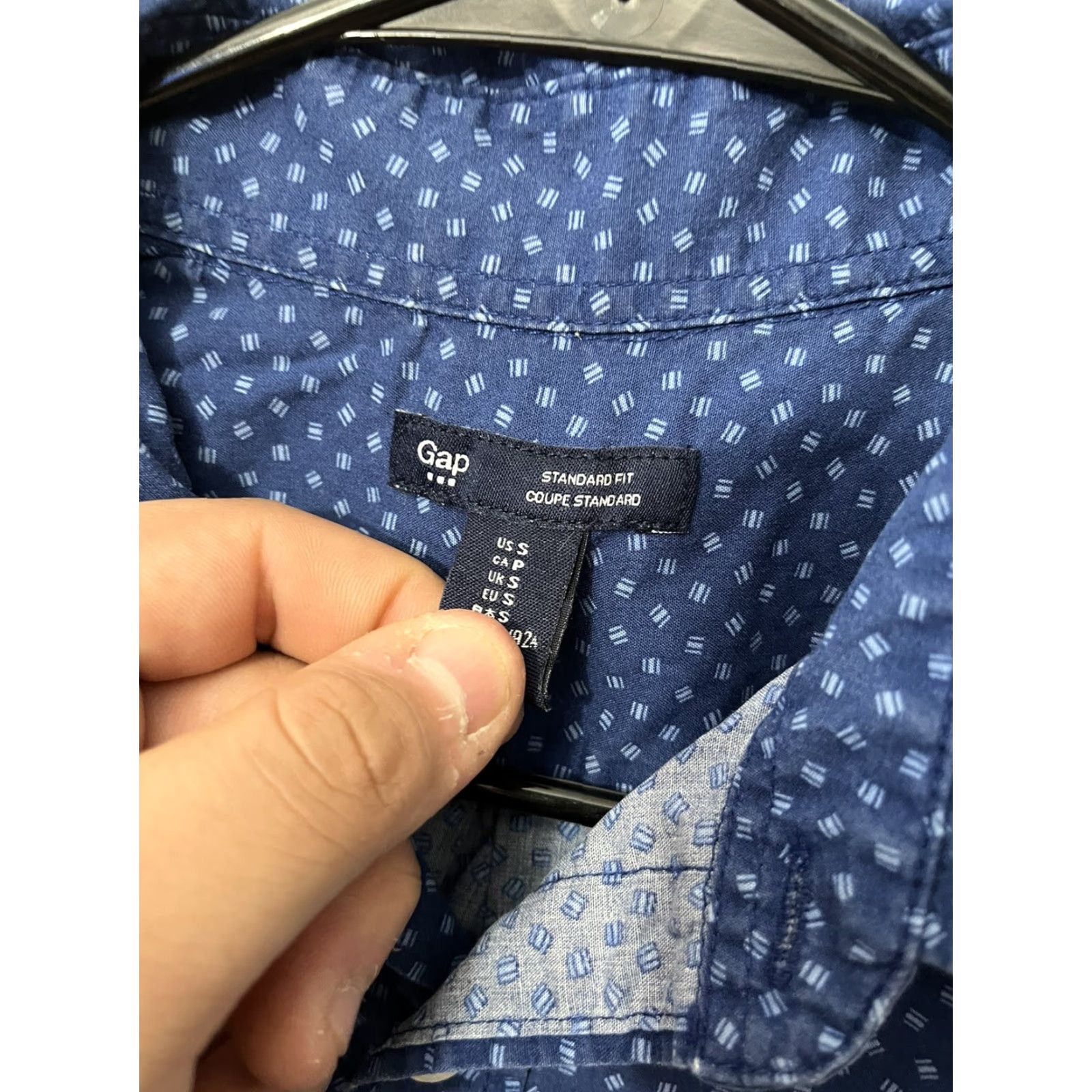 Gap VINTAGE Gap Polka Dot Long Sleeve Button-Up Shirt Adult Small Blue Casual Men’s Size US S / EU 44-46 / 1 - 2 Thumbnail