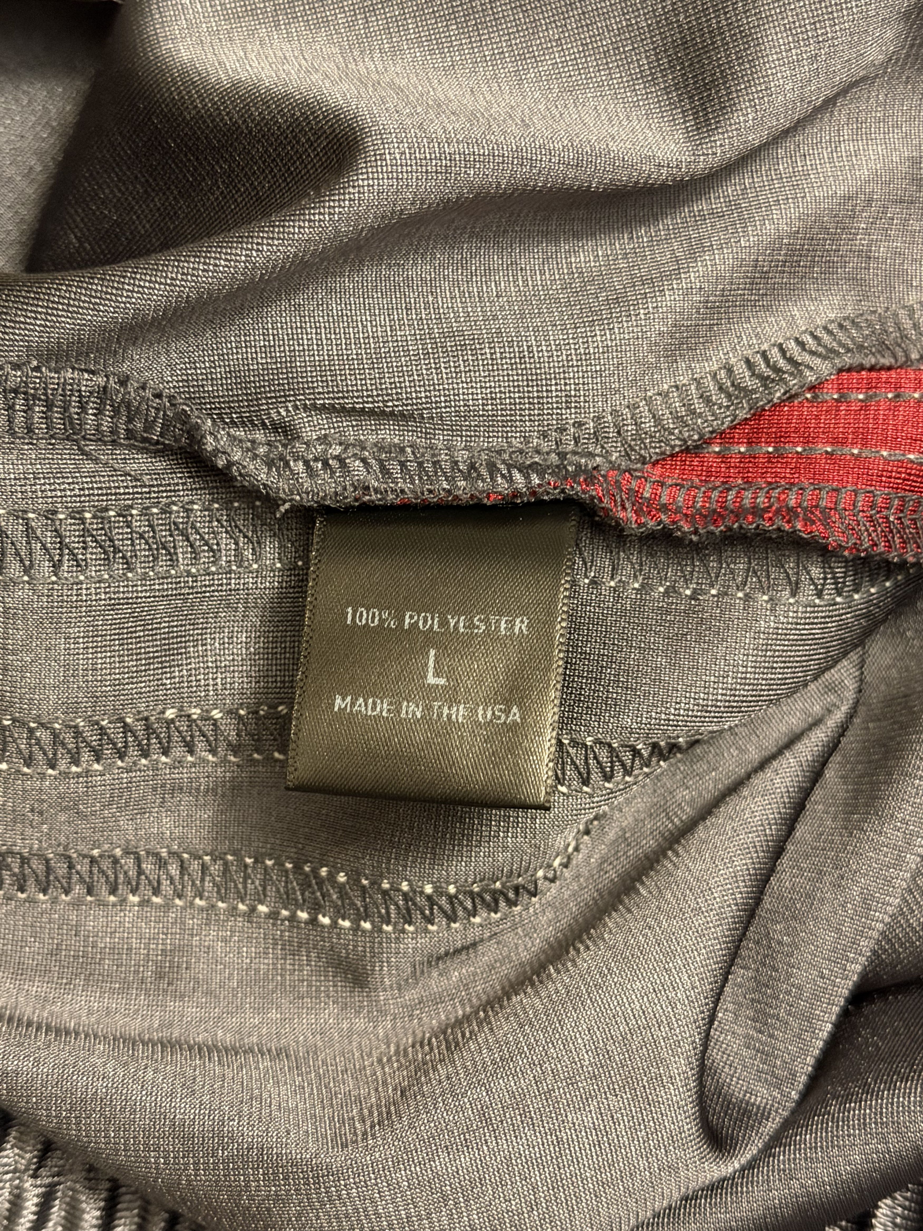 The GV Gallery GvGallery Raspberry Hills 'Tracy McGrady' Sweats Size US 34 / EU 50 - 3 Thumbnail