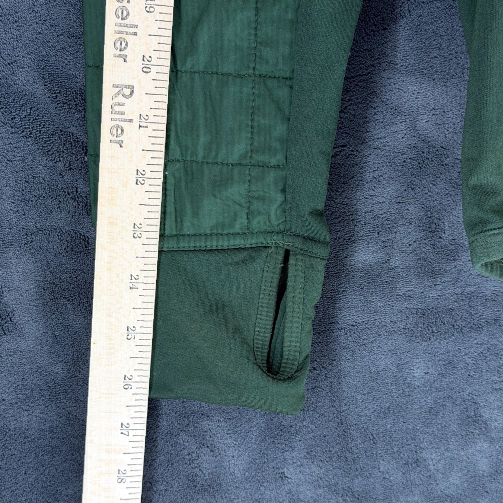 Icebreaker Icebreaker MerinoLOFT Jacket Mens Small Green Full Zip Puffer Active Thumbholes Size US S / EU 44-46 / 1 - 7 Thumbnail