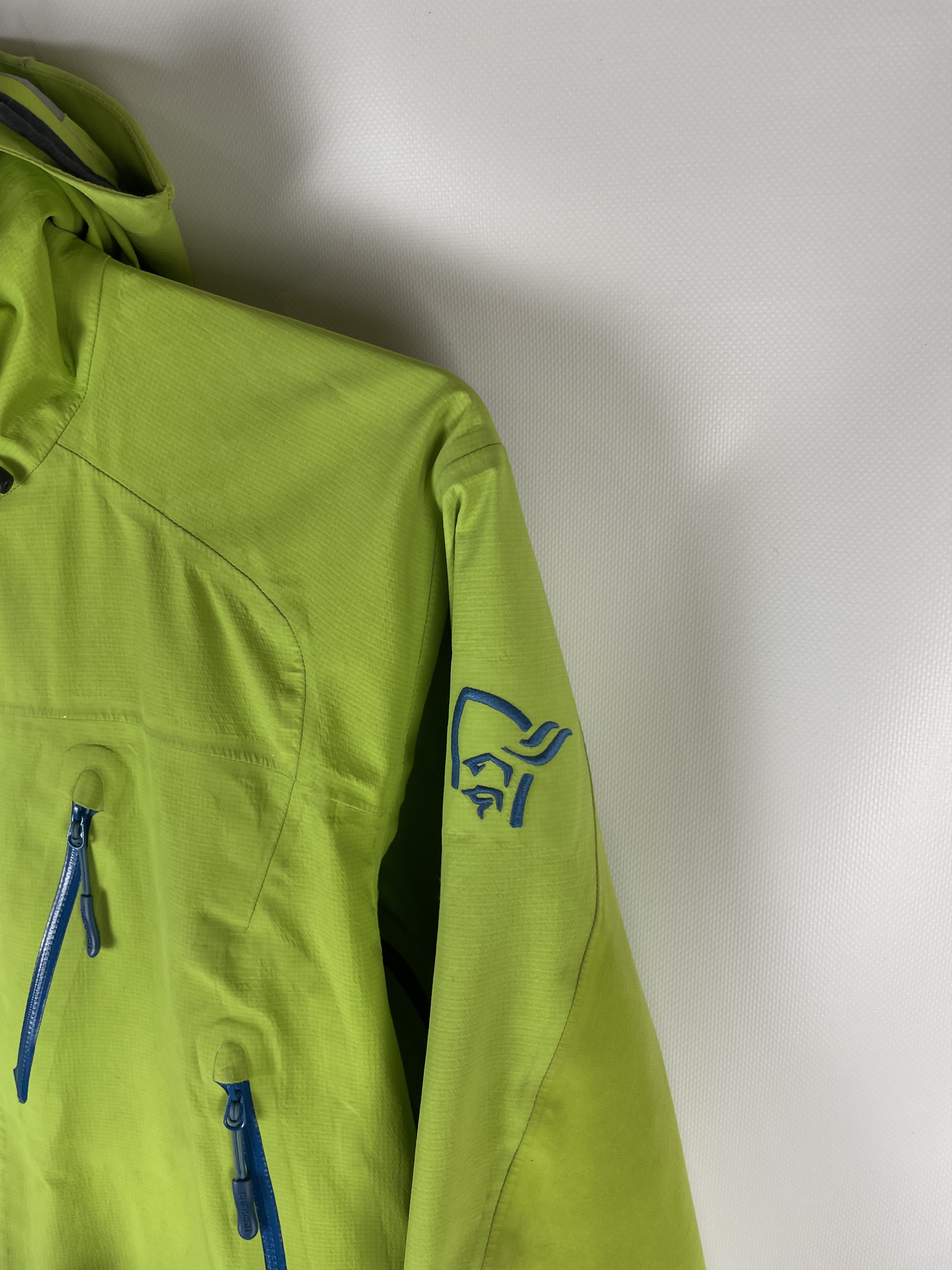 Norrona Norrona Trollveggen Dri3 Jacket M Size US M / EU 48-50 / 2 - 4 Thumbnail