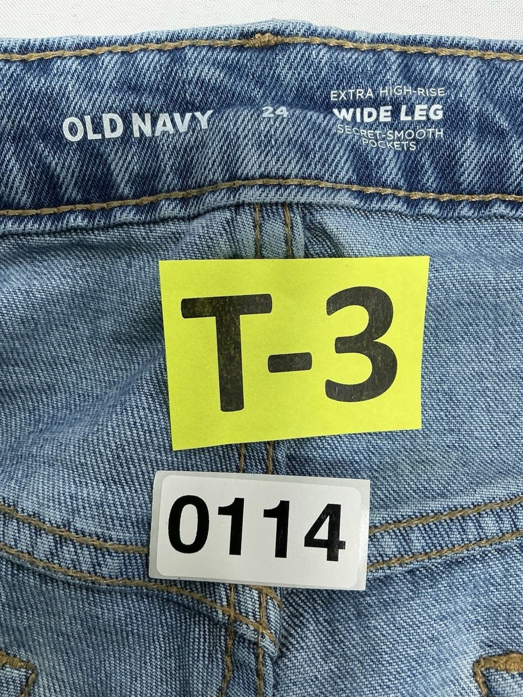 Old Navy Womans Old Navy Wide Leg Blue Jeans 24 0114/T-3 Size 42" / US 20 - 3 Thumbnail