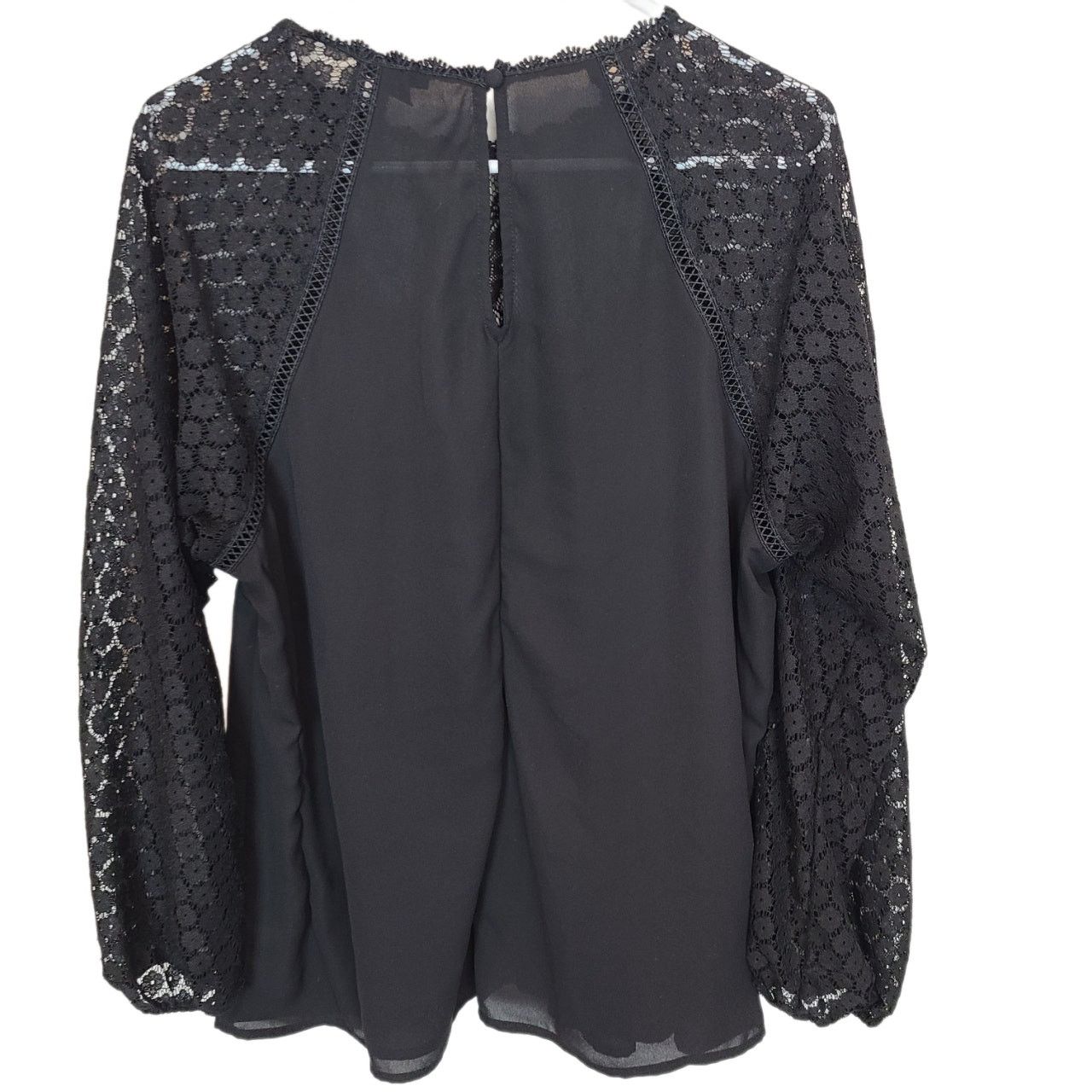 Corridor Torrid Blouse Women 1X Black Lace Floral Witchy Vamp Sheer Size XXL / US 16-18 / IT 52-54 - 10 Thumbnail