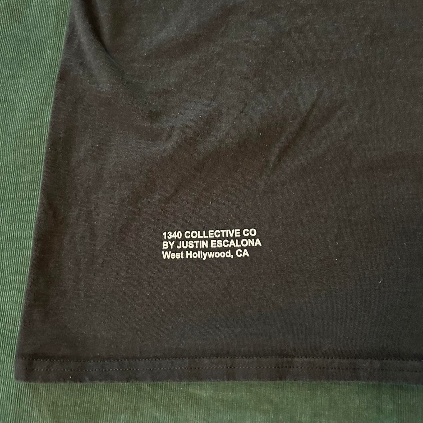 Champion Limited edition champion tee Size US M / EU 48-50 / 2 - 2 Thumbnail