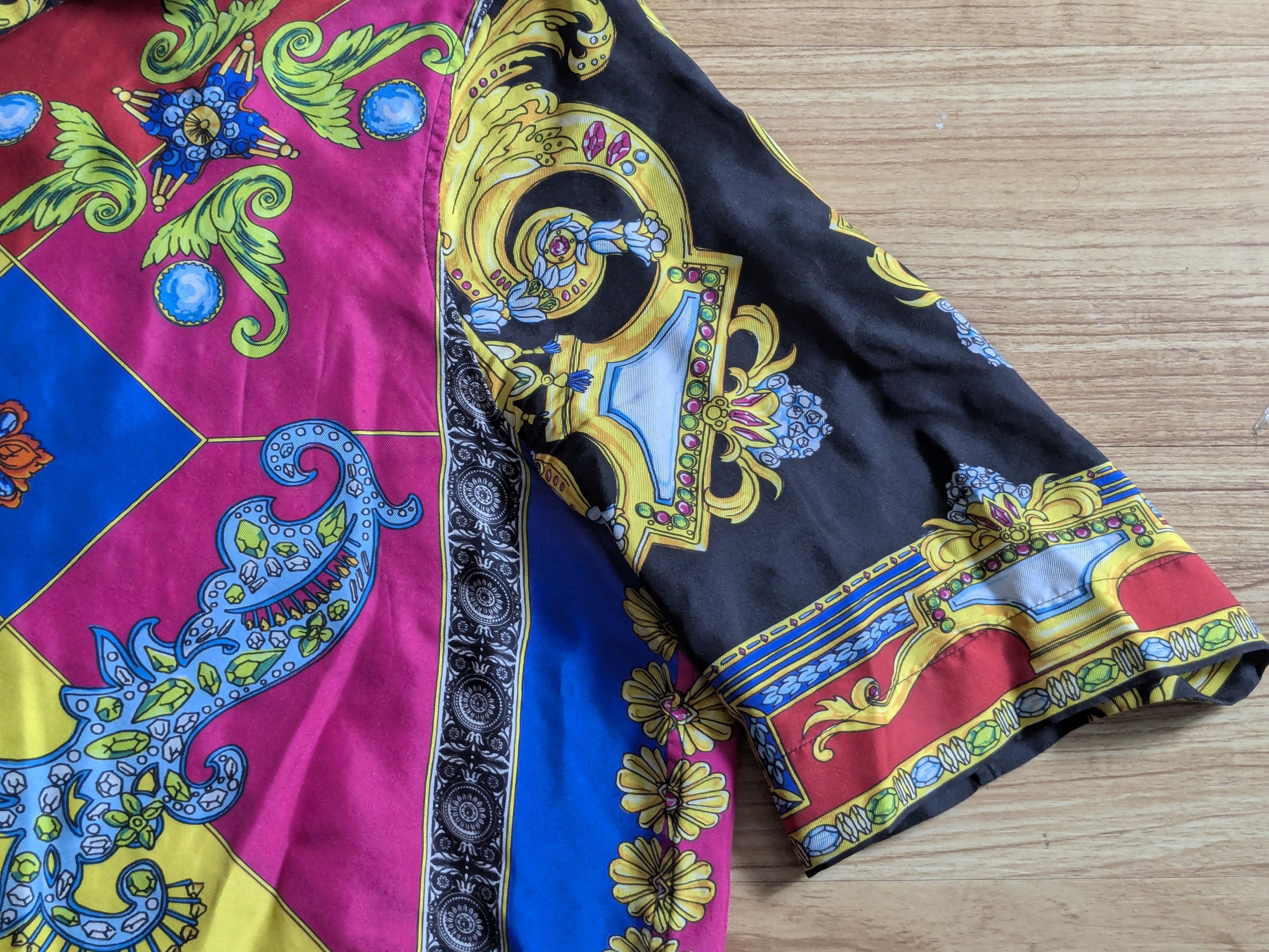 Versace Versace Silk Shirt 40 Longsleeve Multicolor Floral Medusa Size US M / EU 48-50 / 2 - 3 Thumbnail