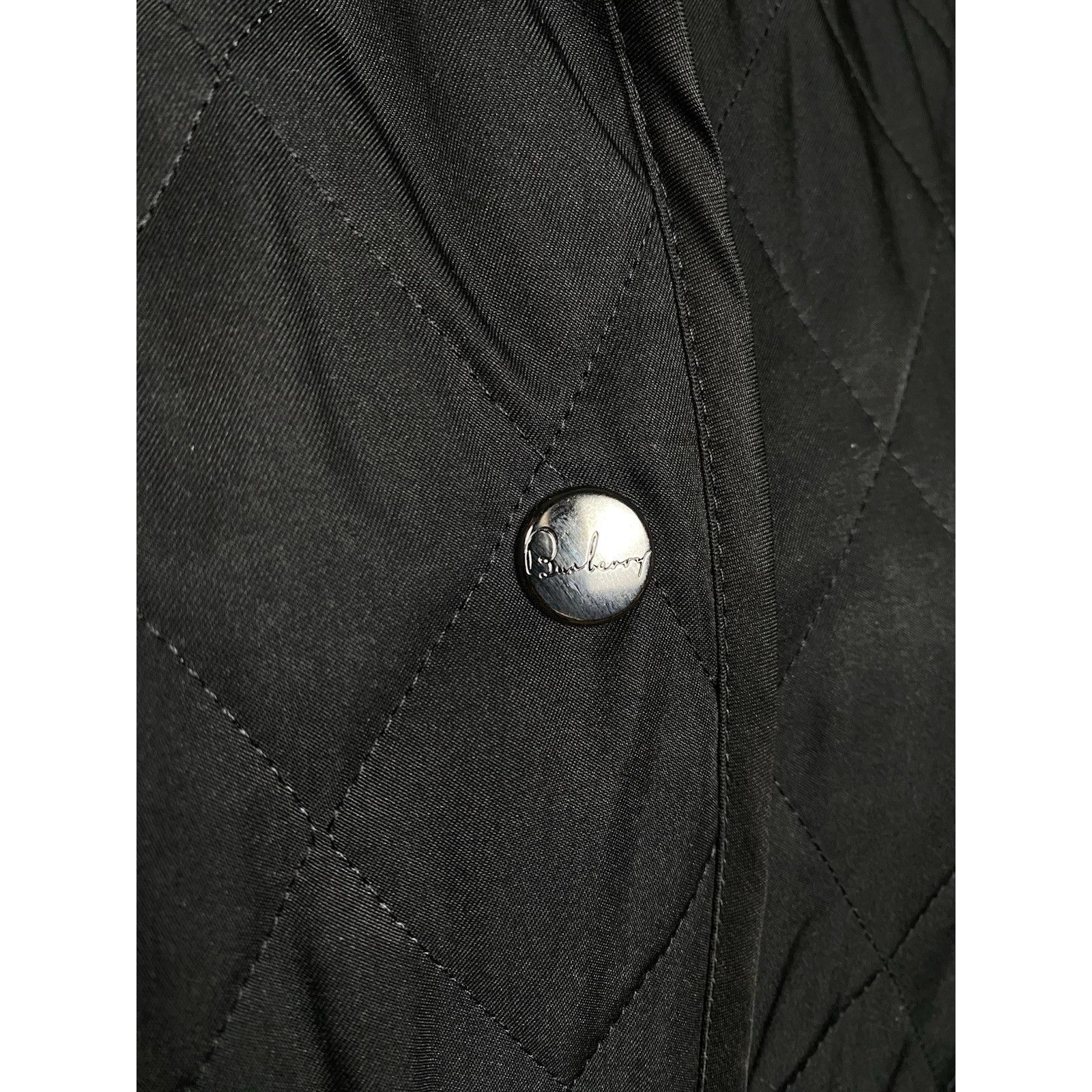 Burberry Burberry Nova Check Lining Women's Black Quilted Jacket Size Size S / US 4 / IT 40 - 9 Thumbnail