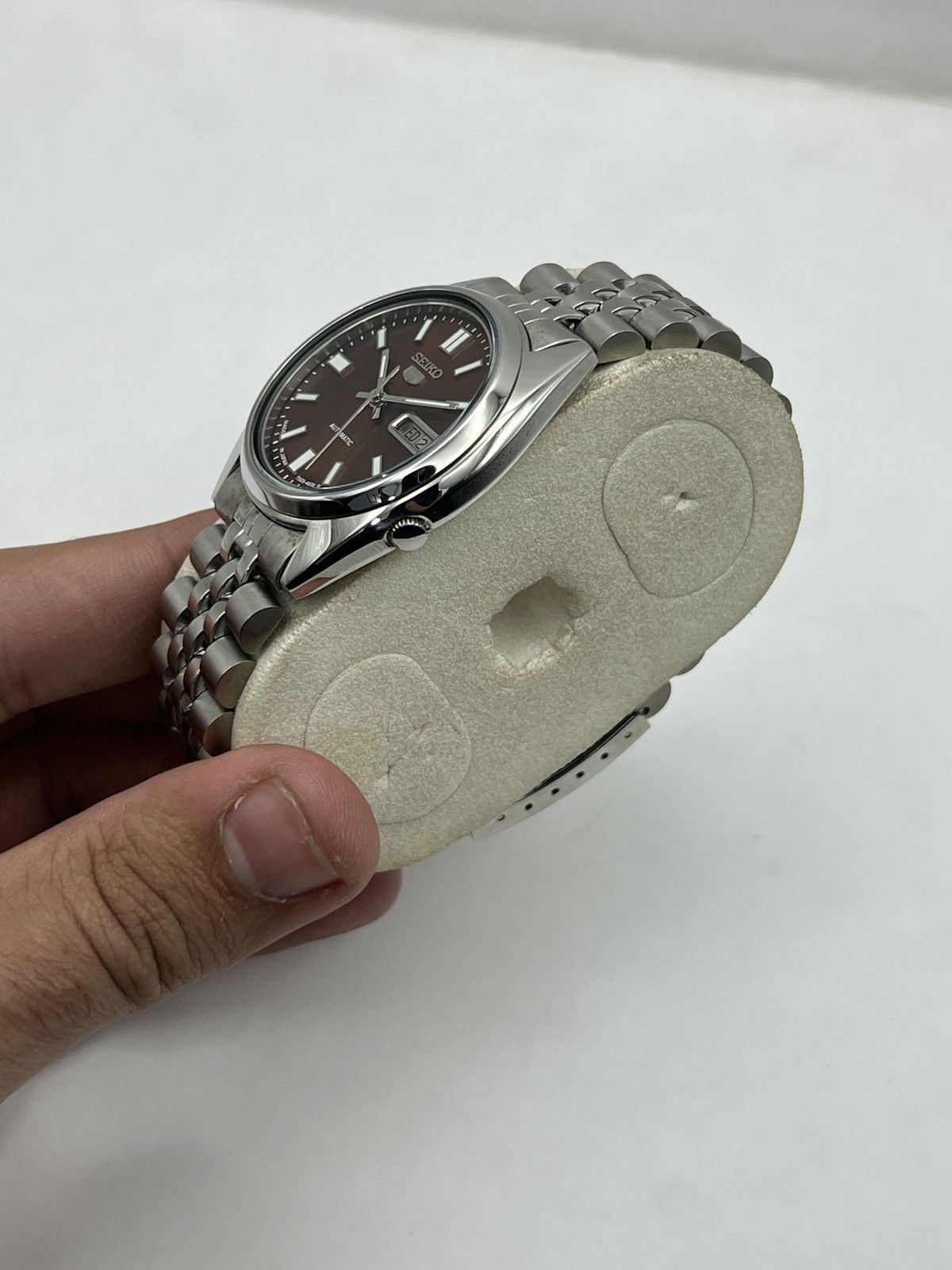 Seiko SEIKO5 SNX447 BROWN Sunburst Dial Automatic 17 Jewels Japan. Size 36 - 9 Thumbnail
