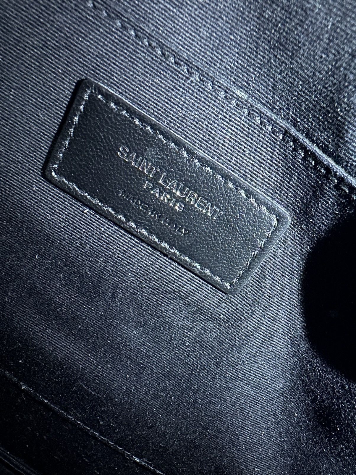 Saint Laurent Paris × Yves Saint Laurent Saint Laurent Matte Leather Tiny Monogram Zip Holder Size ONE SIZE - 16 Thumbnail
