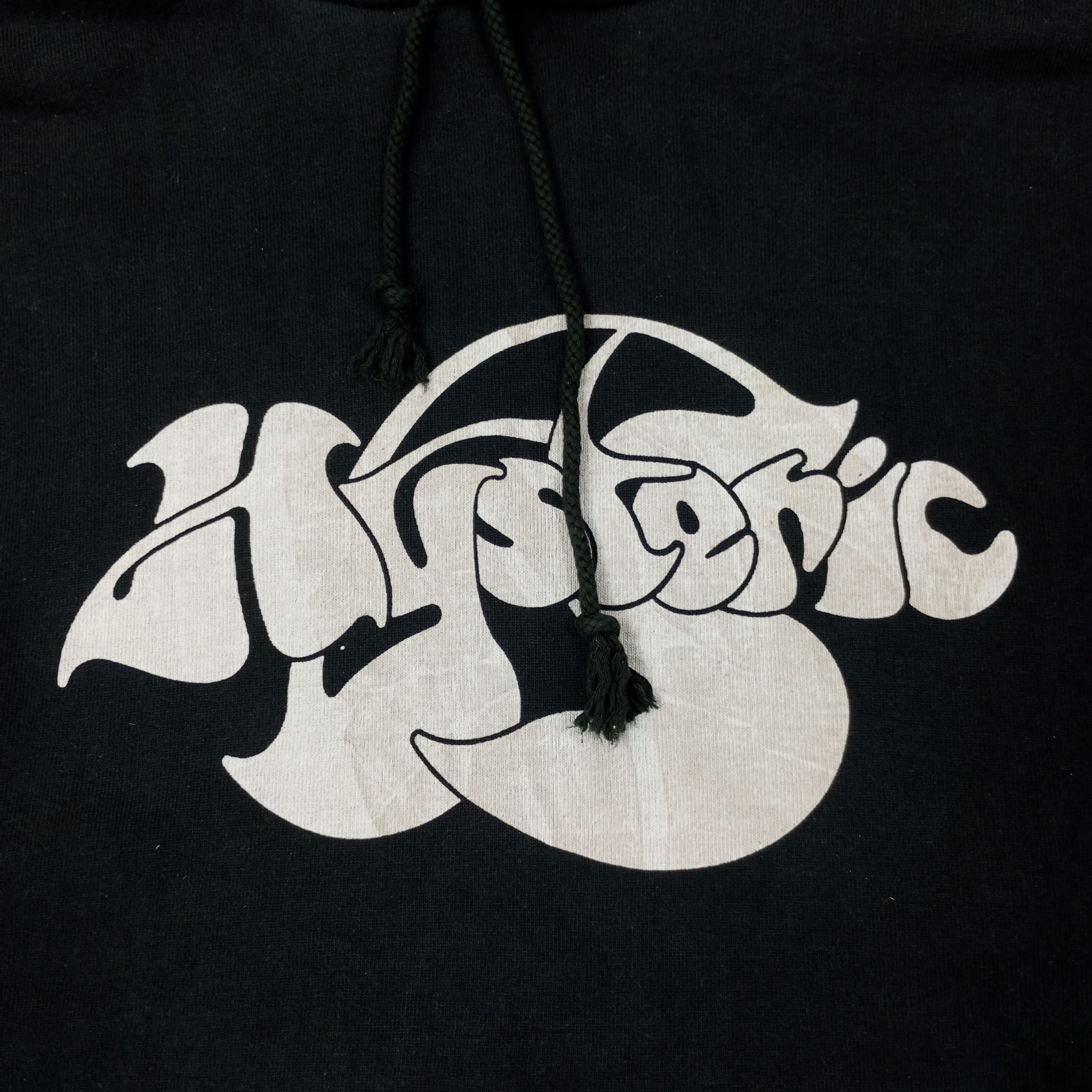 Hysteric Glamour Hysteric Glamour Japanese Brand Hoodies c254n22 Size US M / EU 48-50 / 2 - 2 Thumbnail