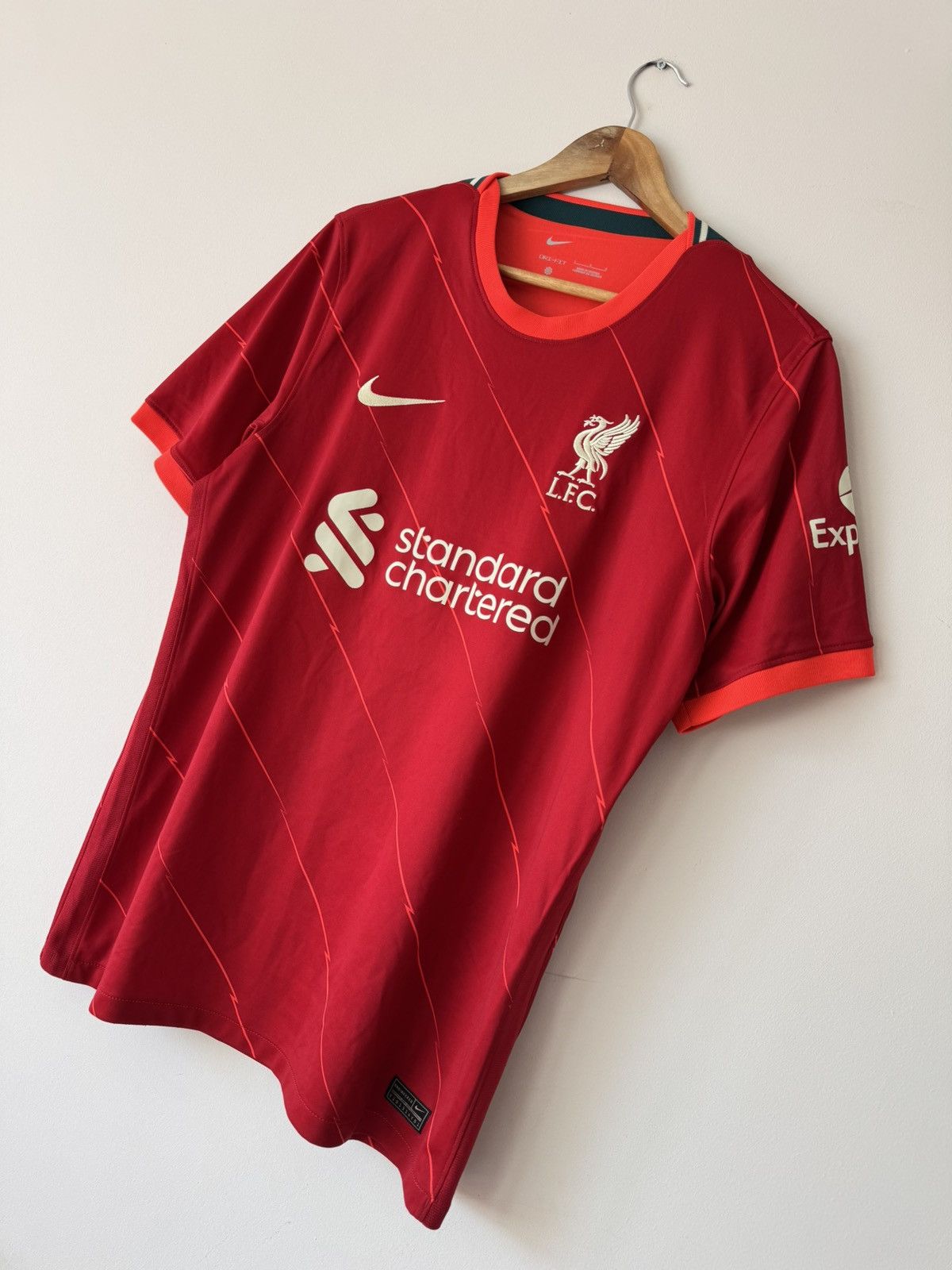 Nike Liverpool 2021-2022 Home Soccer Jersey Nike Football Shirt Size US L / EU 52-54 / 3 - 3 Thumbnail