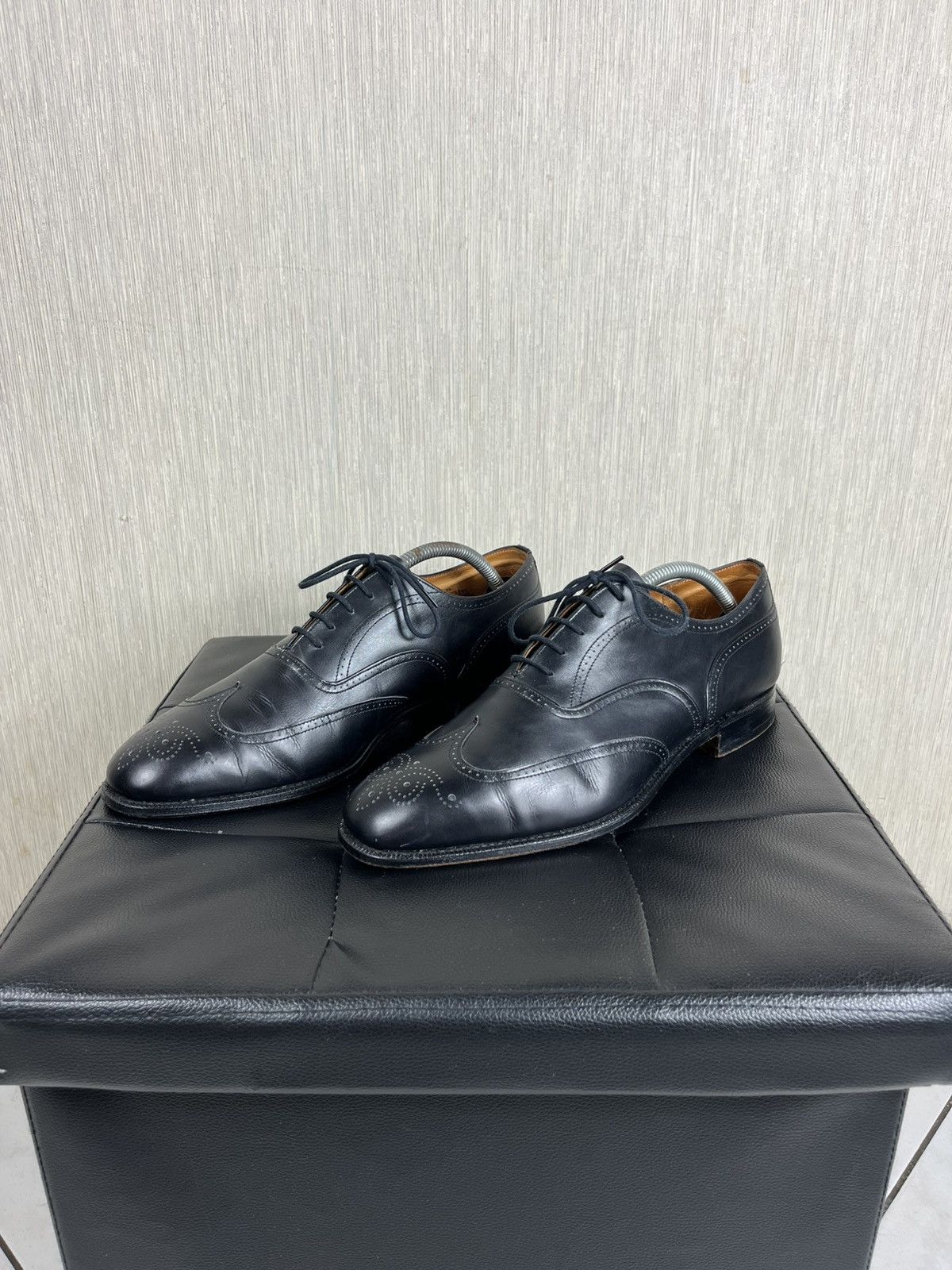 Church's × Vintage Vintage Church’s oxford brogues bordeaux leather shoes Size US 11.5 / EU 44-45 - 2 Thumbnail