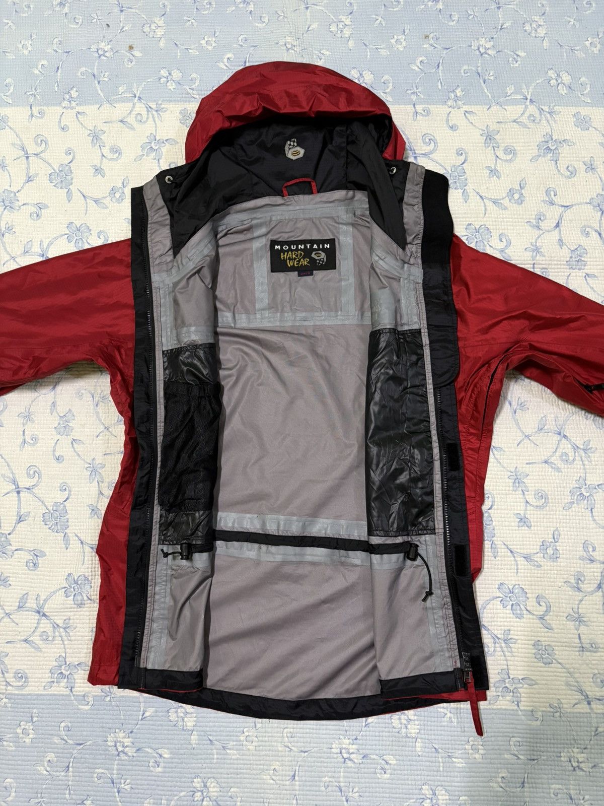 Goretex Mountain Hardwear Outdoor activities jacket Size US S / EU 44-46 / 1 - 8 Thumbnail