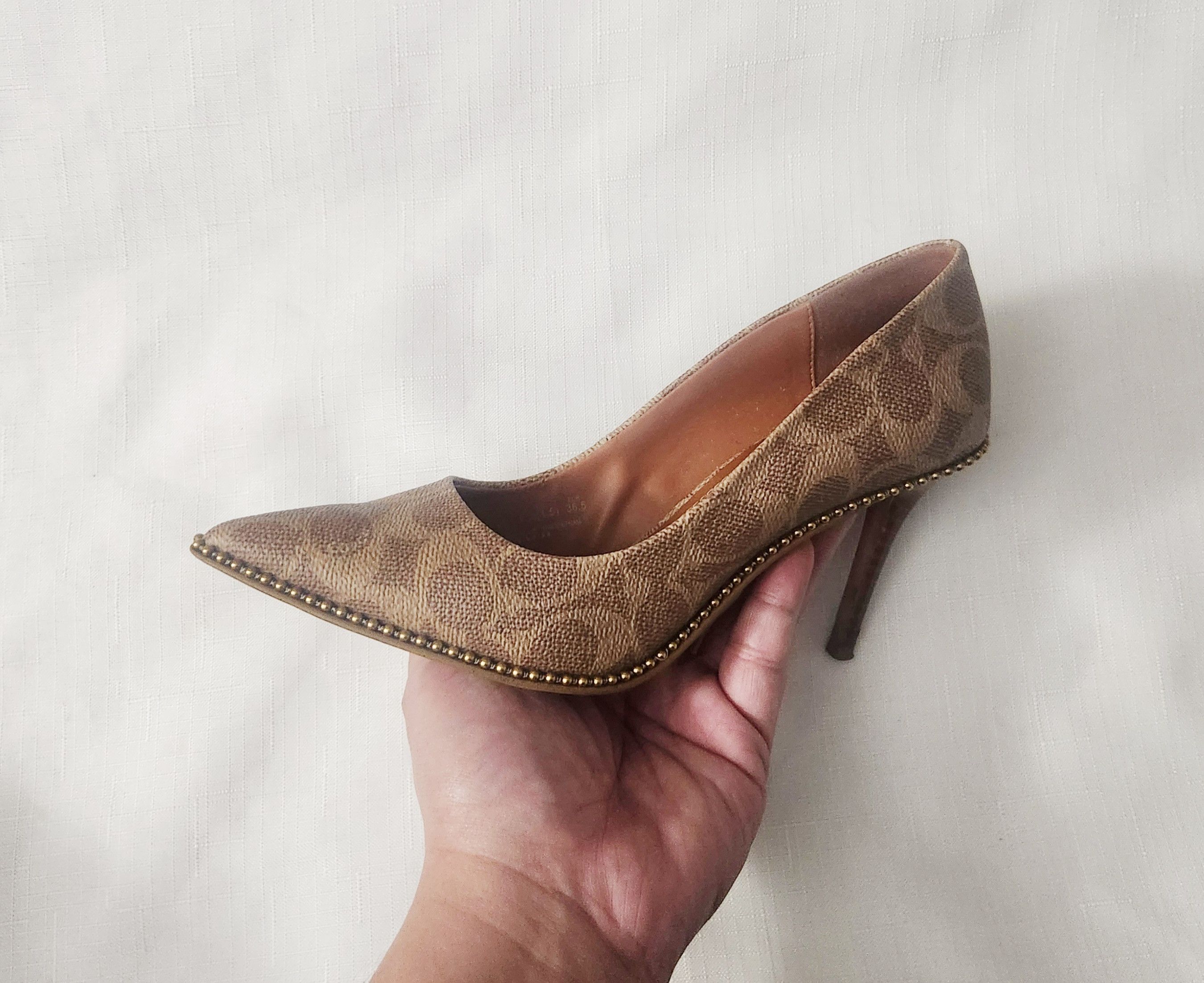 Coach × Designer COACH Waverly Pump with Beadchain Women Size 6 B Tan (G4374) Size US 6 / IT 36 - 3 Thumbnail
