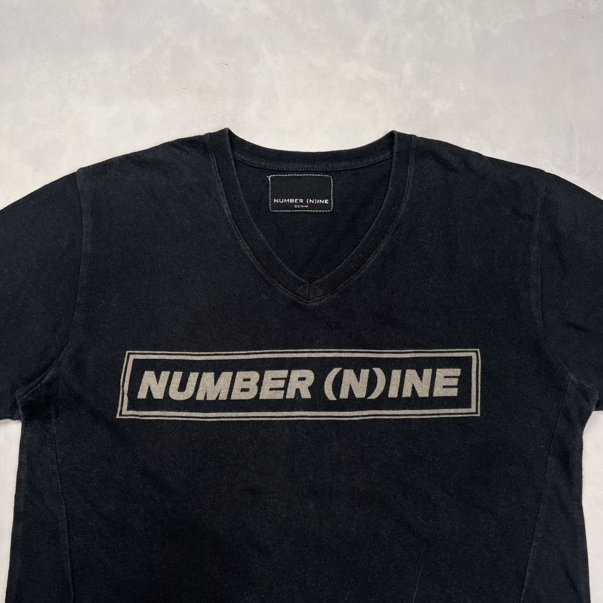 Number (N)ine Number Nine Vneck T-Shirt Size US S / EU 44-46 / 1 - 2 Thumbnail