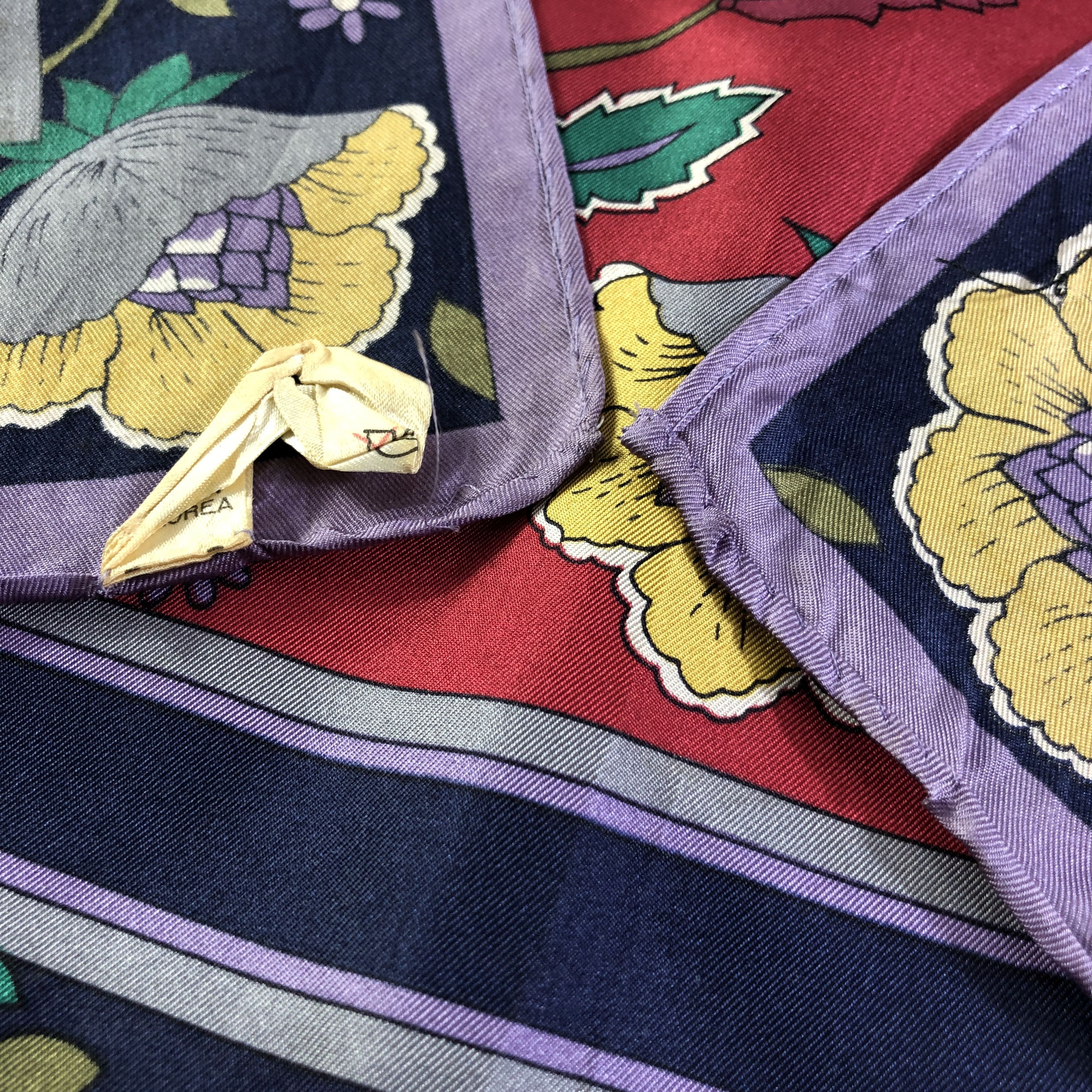 Vintage Floral Silk Scarf Hand Rolled Vintage Accessory M998 Size ONE SIZE - 4 Thumbnail