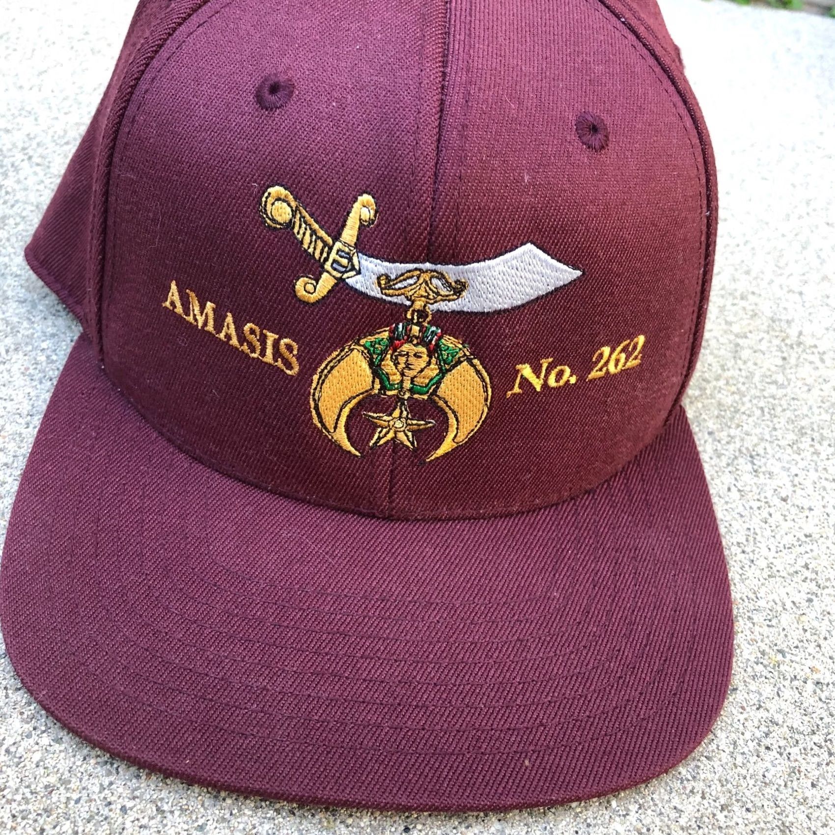 Vintage YUPOONG AMASIS TEMPLE NO. 262 Snapback Hat Men's One Size Wool Blend Cap Red Size ONE SIZE - 2 Thumbnail
