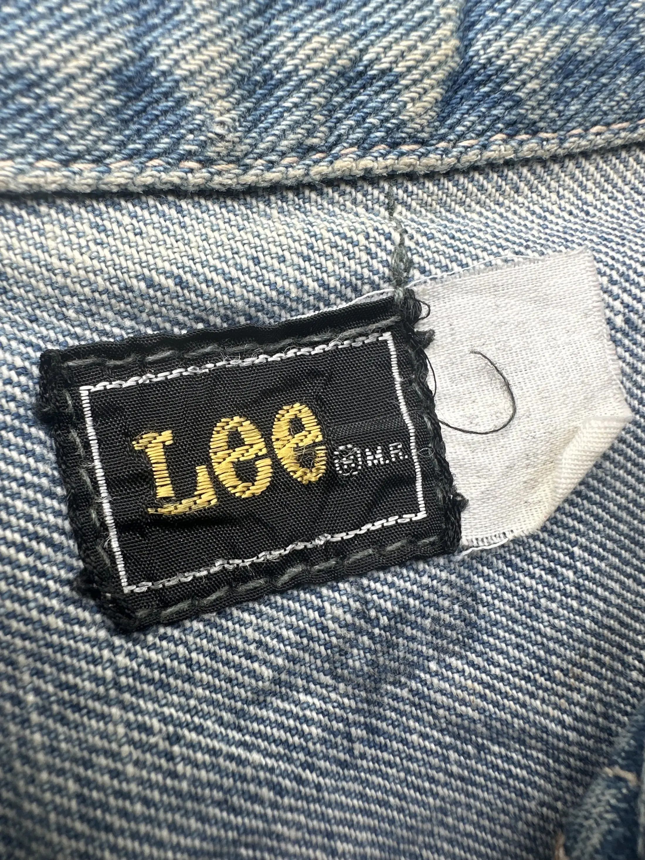 Lee Lee Vintage 70s Lee Riders Trucker Distressed Denim Jacket Size US S / EU 44-46 / 1 - 3 Thumbnail