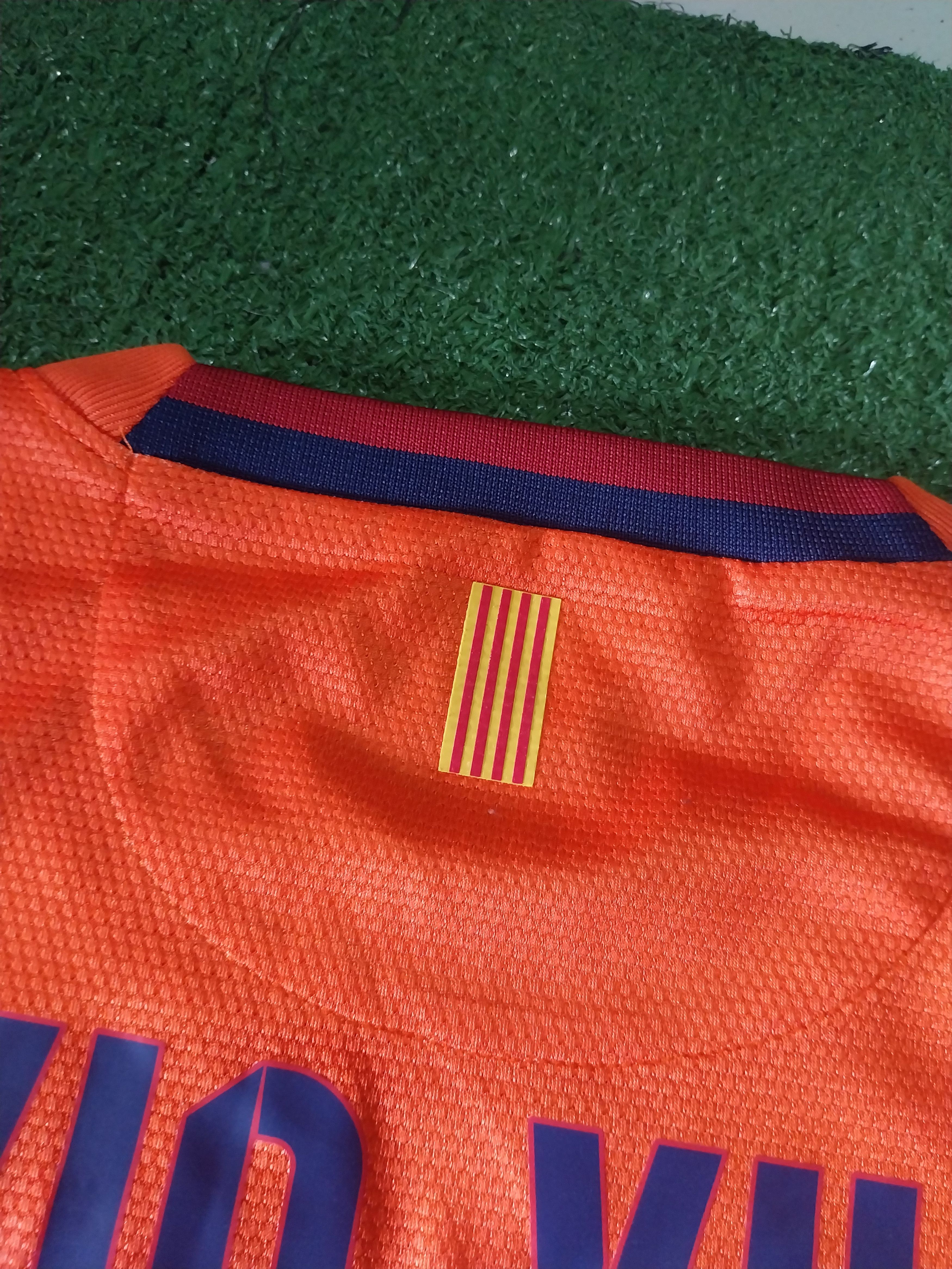Nike Barcelona away 2012/2013 david villa jersey football Size US S / EU 44-46 / 1 - 10 Thumbnail