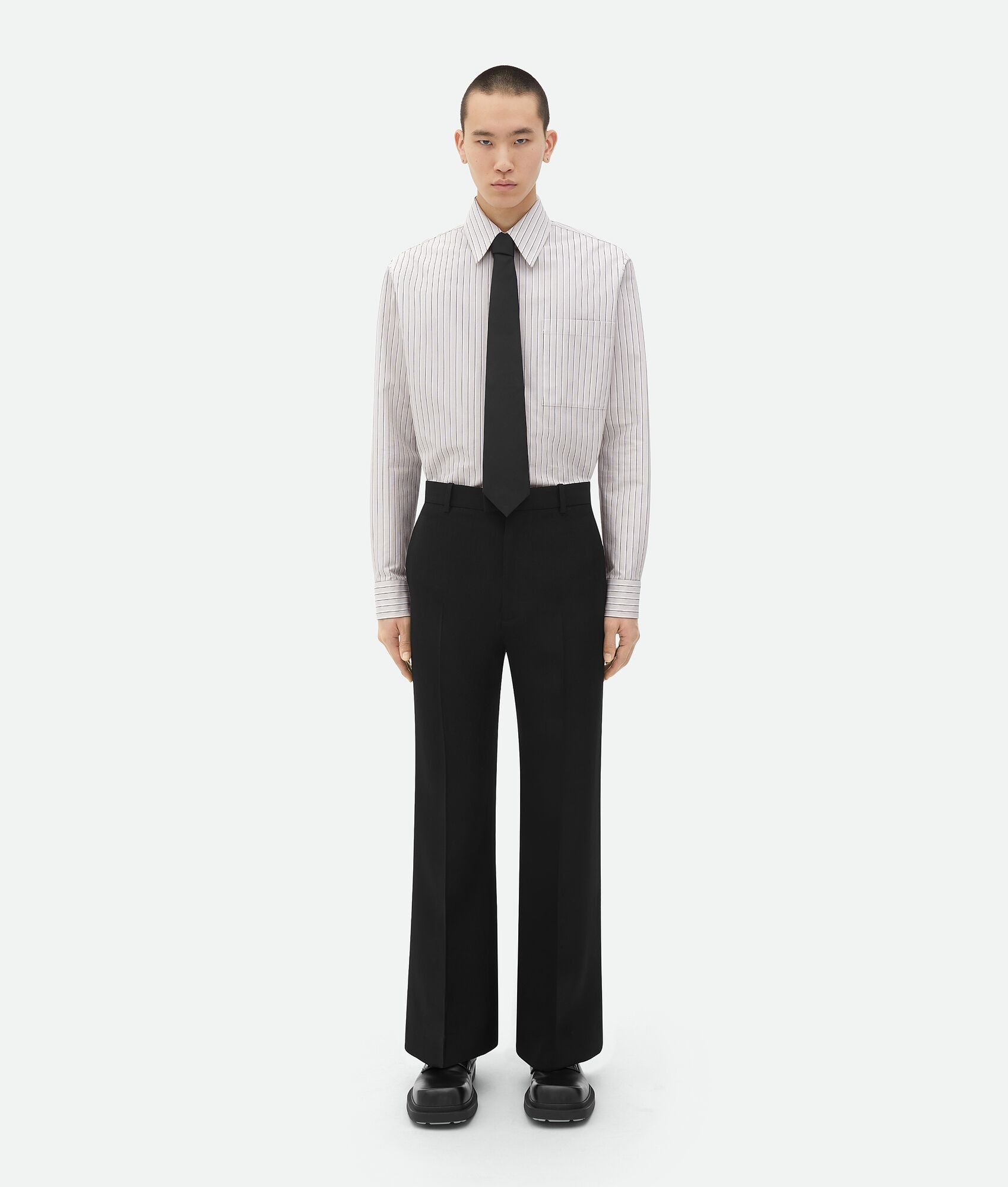 Bottega Veneta o1bcso1str0425 Viscose And Silk Flared Pant in Black Size US 36 / EU 52 - 1 Thumbnail