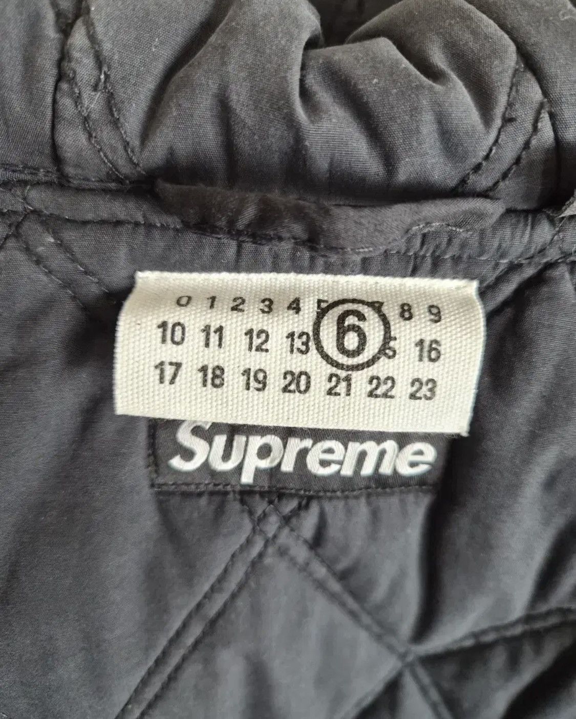 Maison Margiela × Supreme Supreme x MM6 Maison Margiela Foil Hooded Work Jacket Size US XL / EU 56 / 4 - 2 Thumbnail