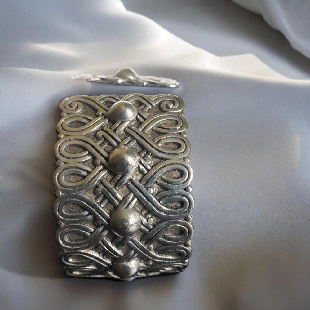 Designer Vintage Steel Filigree Hinged Bangle 20.32 cm Size ONE SIZE - 2 Thumbnail