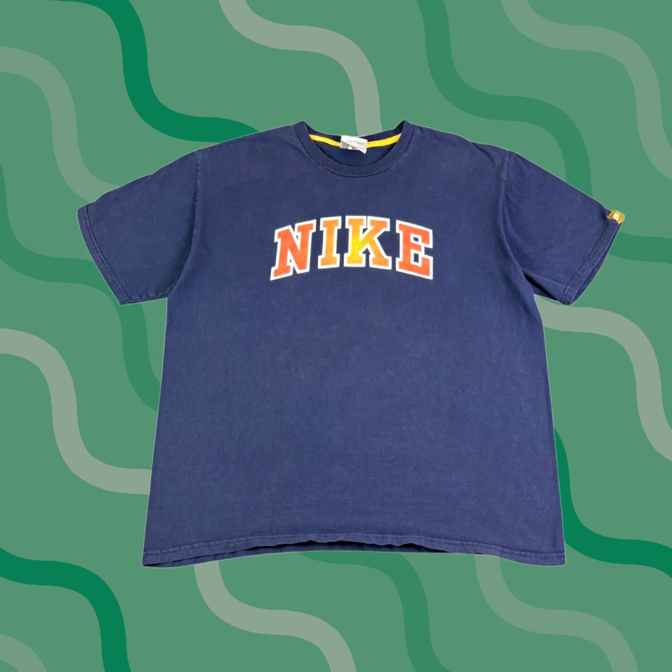 Nike Nike Mens T-Shirt XL Blue Arched Logo Gradient Spellout Graphic Size US XL / EU 56 / 4 - 1 Thumbnail