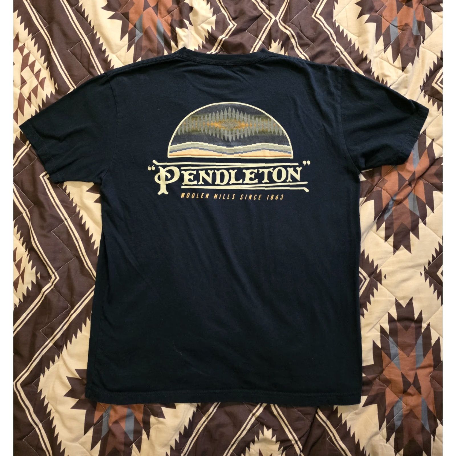 Pendleton Pendleton T-Shirt Navy Blue Adult Large Double-Sided Graphic Print Crew Neck Cotton Unisex Shirts All Seasons Outdoor Classic Size US L / EU 52-54 / 3 - 2 Thumbnail